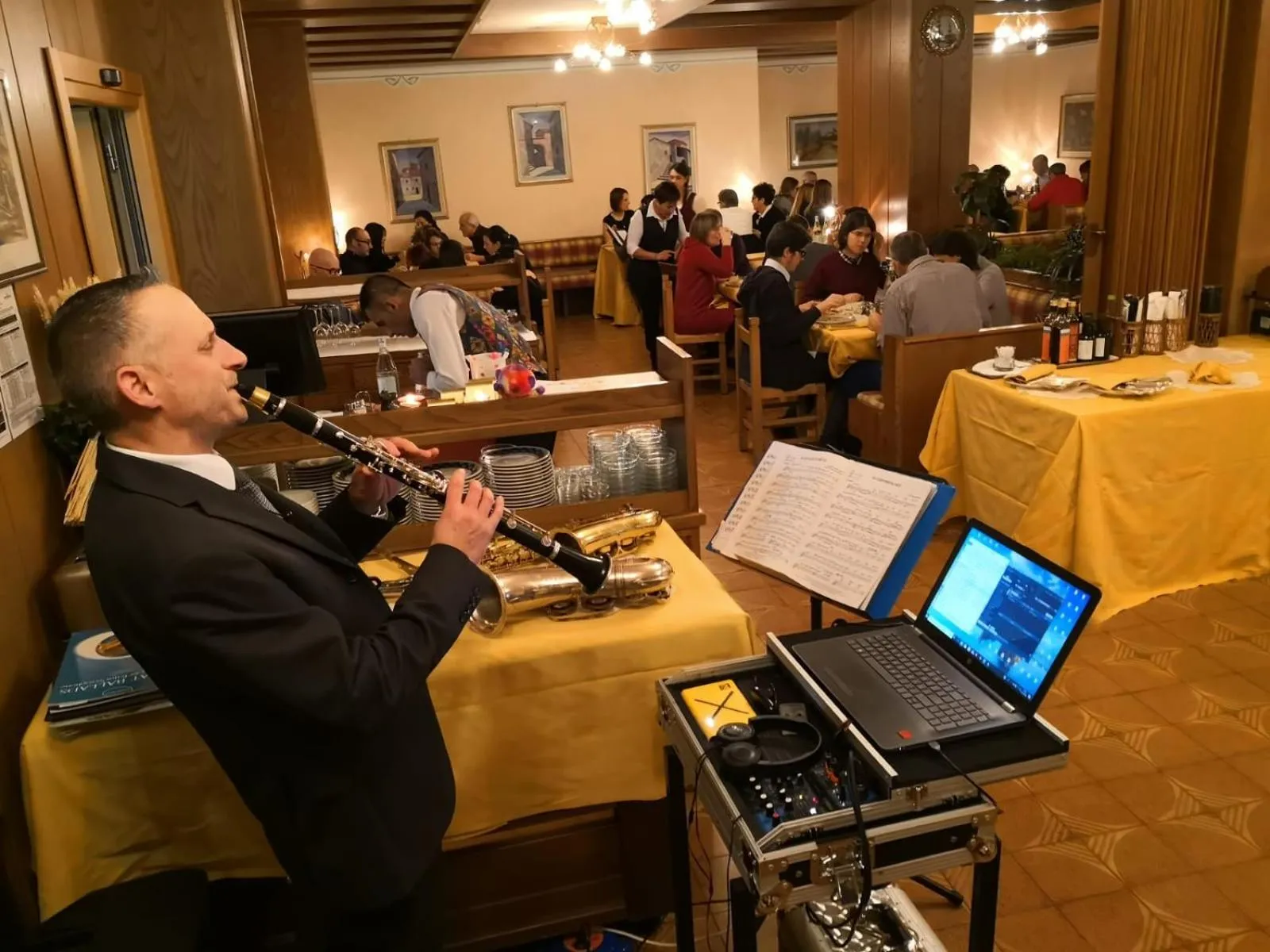 Restaurant/places to eat in Hotel Bonapace ***S