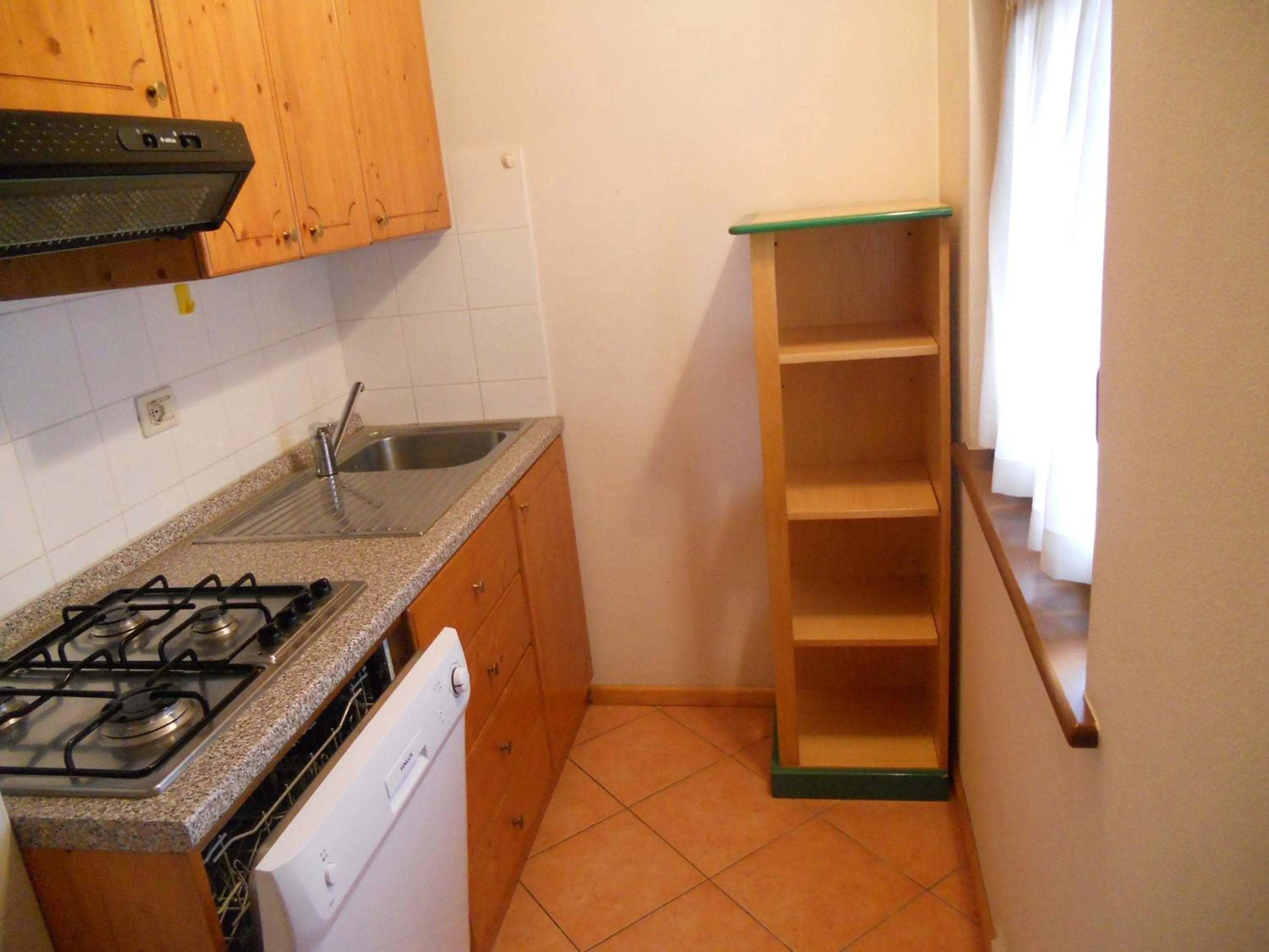 Kitchen or kitchenette in Hotel Bonapace ***S