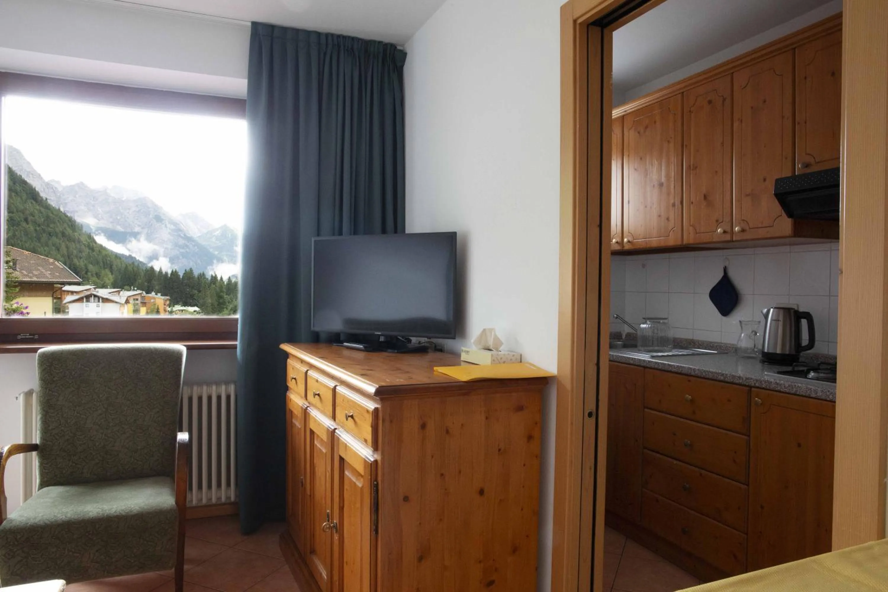 TV and multimedia in Hotel Bonapace ***S