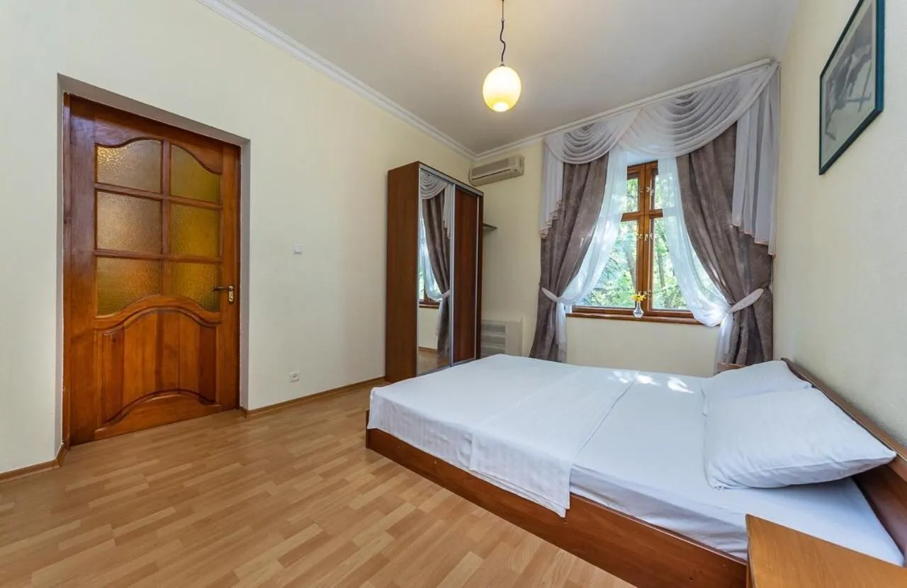 Alex Apartments near Independence Square - Kiev