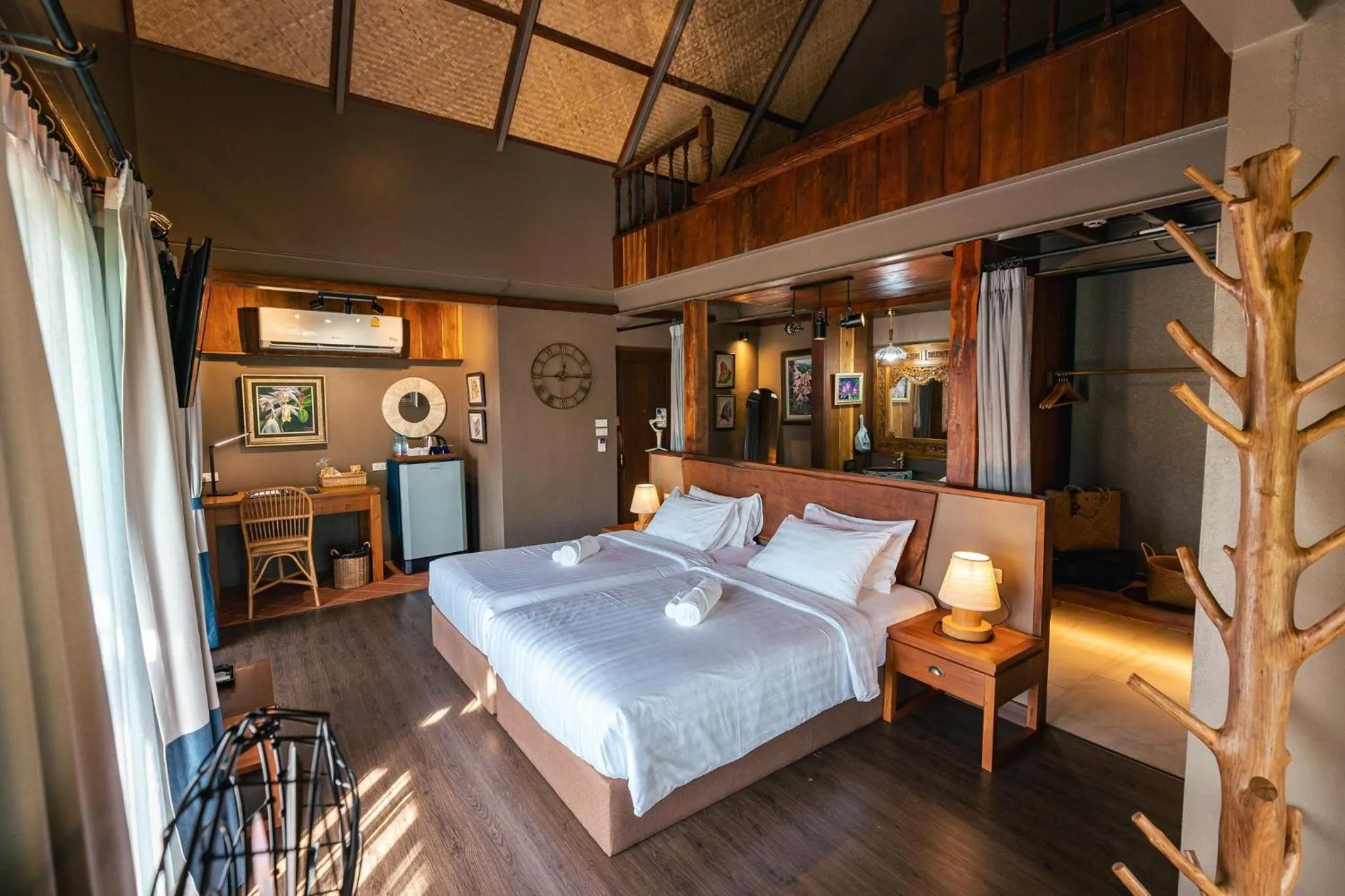 Photo of the whole room, Bed in Yatika Boutique Chiang Dao
