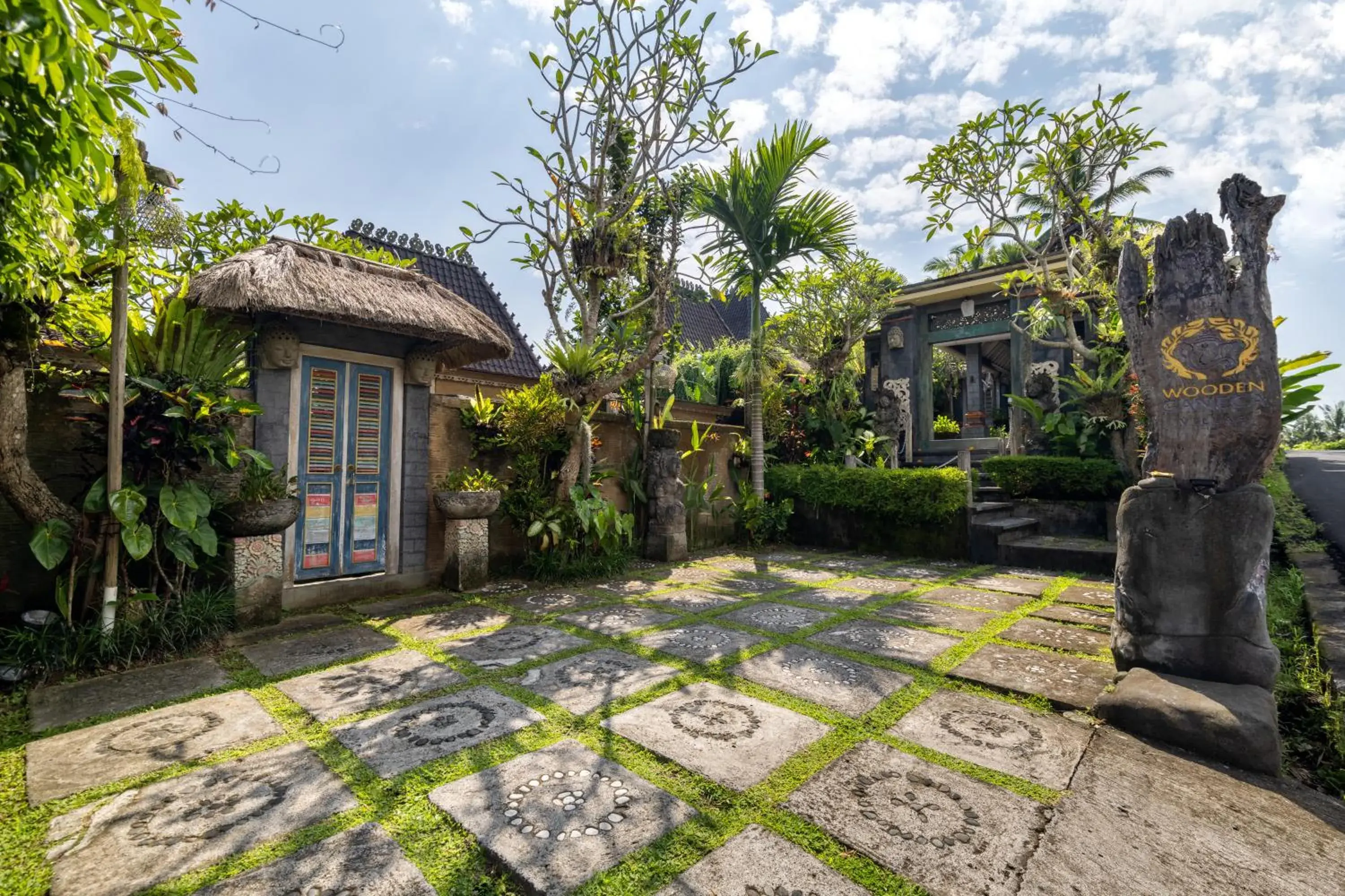 Facade/entrance in Wooden Ganeca Villas by GenuineHost Facade/entrance in Wooden Ganeca Villas by GenuineHost