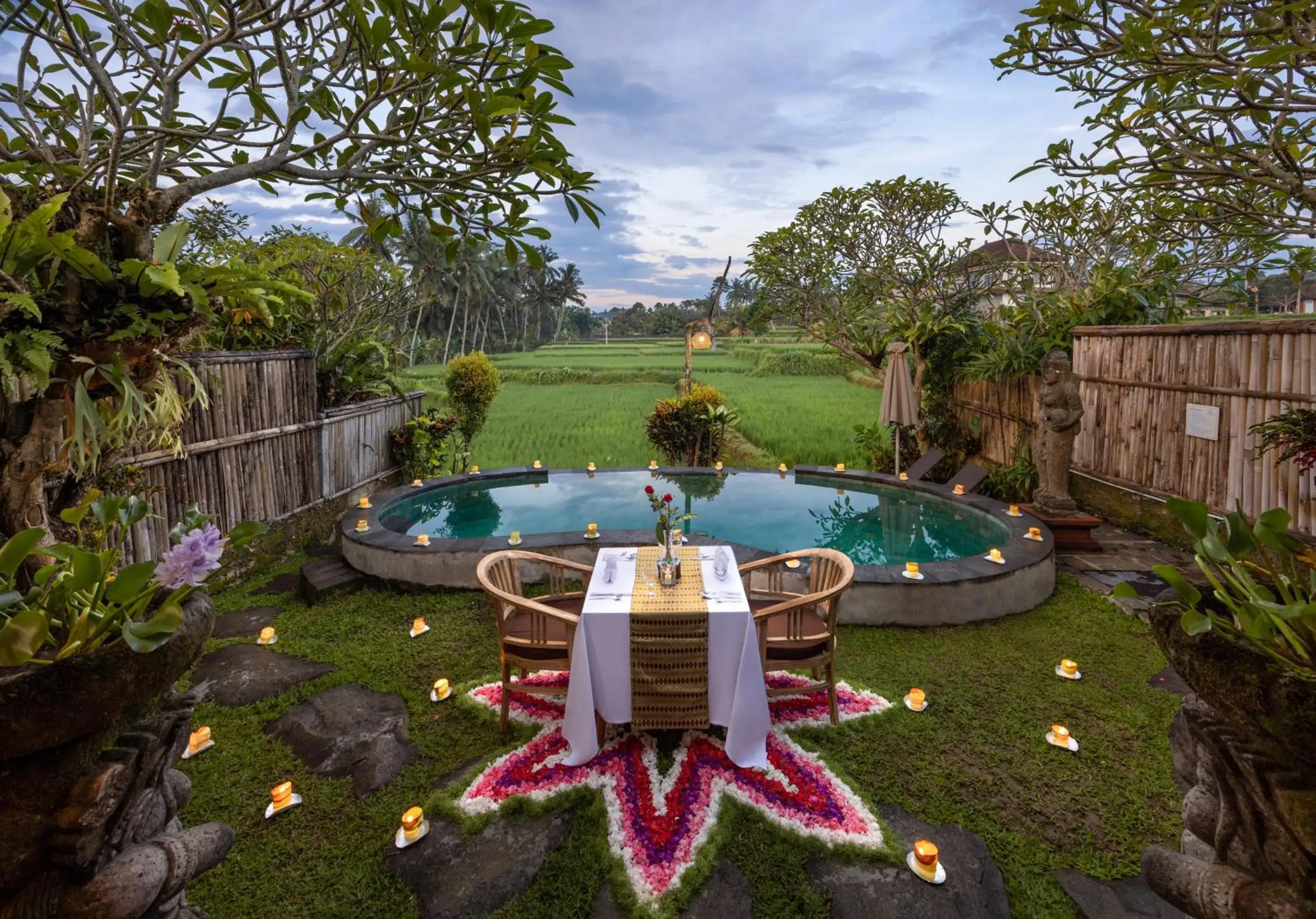 Dinner in Wooden Ganeca Villas by GenuineHost Dinner in Wooden Ganeca Villas by GenuineHost