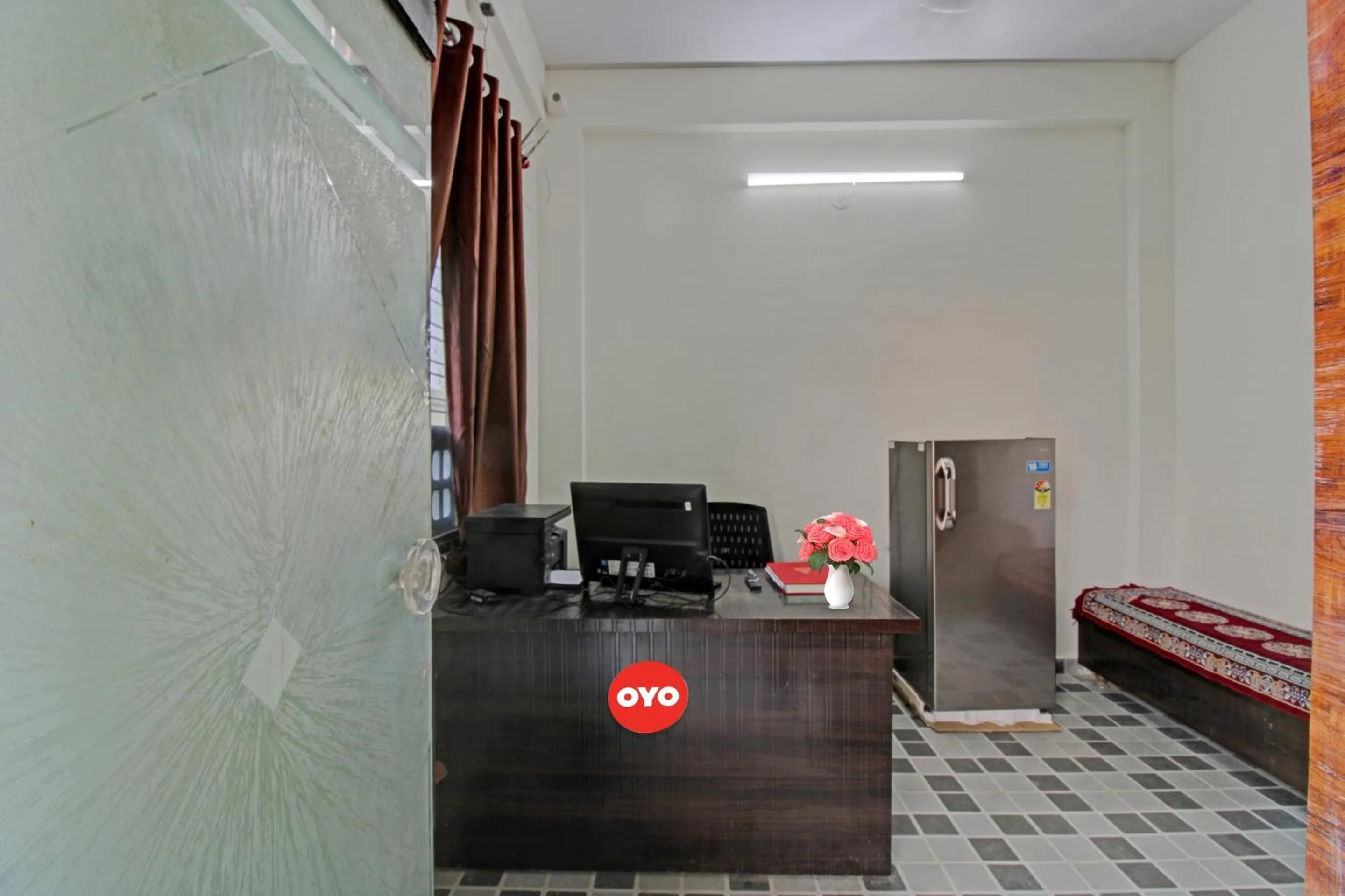 Lobby or reception, Bed in Hotel O Dhurva Inn