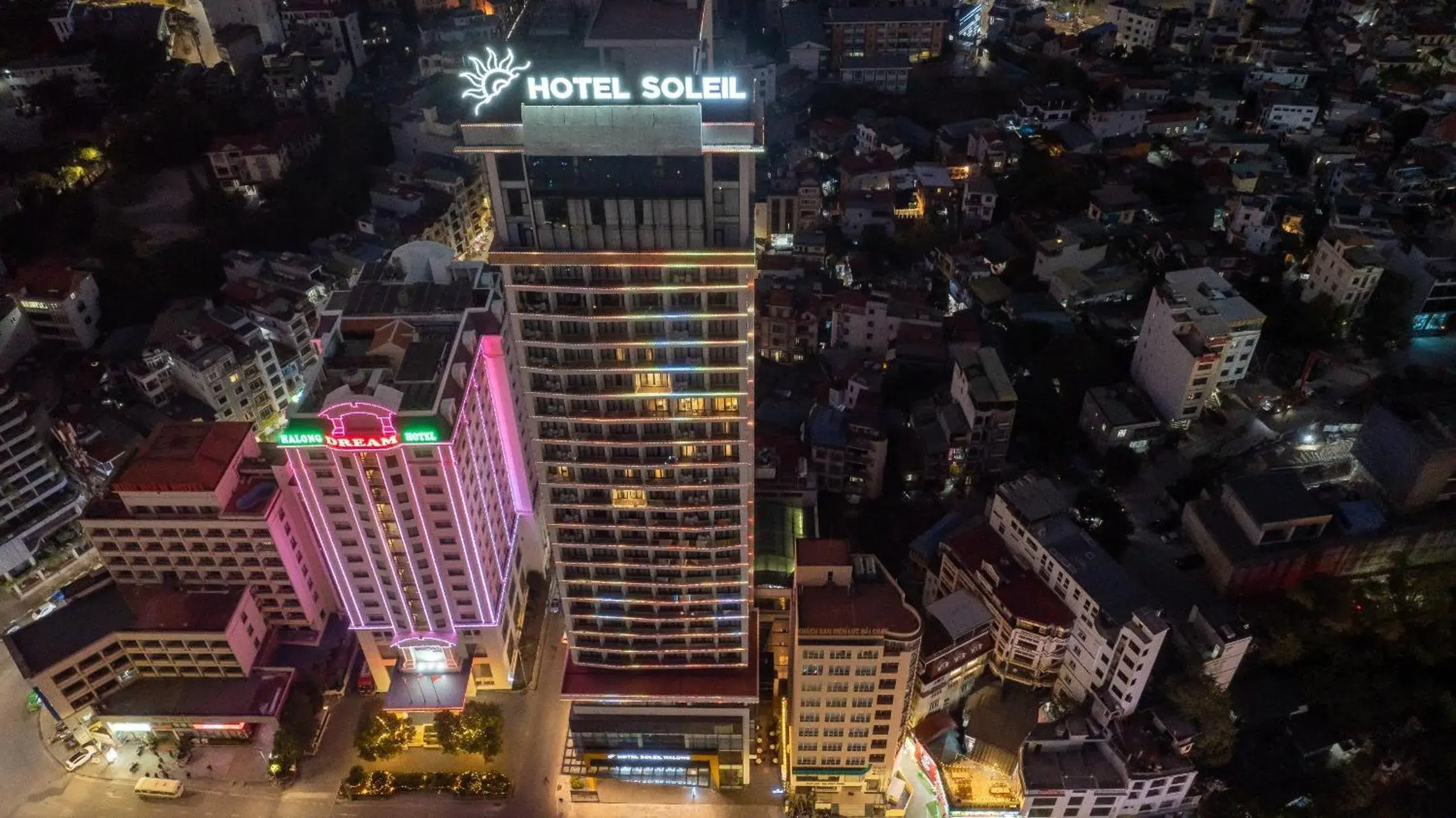 Property building in Hotel Soleil Ha Long, Trademark Collection by Wyndham Property building in Hotel Soleil Ha Long, Trademark Collection by Wyndham
