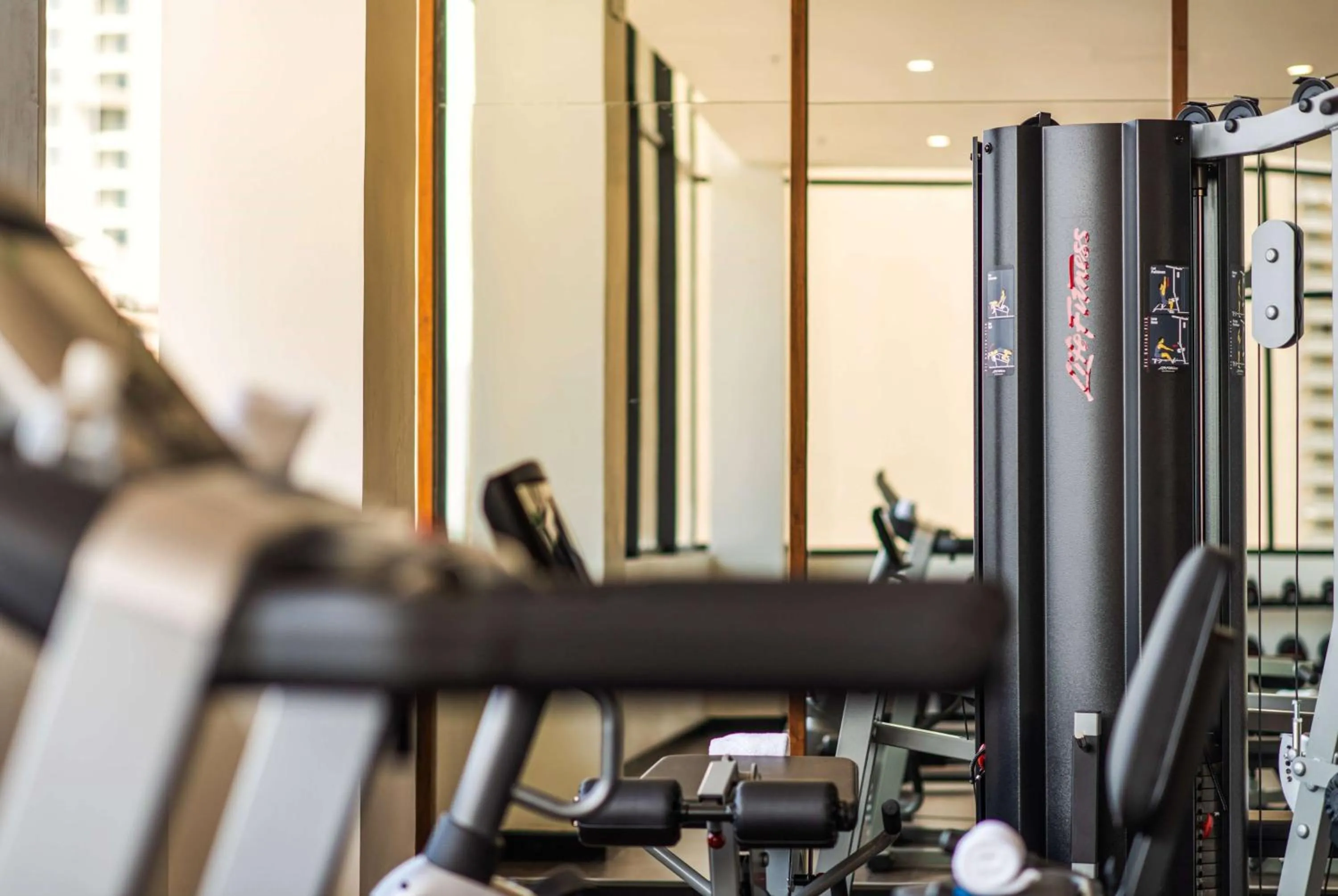 Food and drinks in Hotel Soleil Ha Long, Trademark Collection by Wyndham