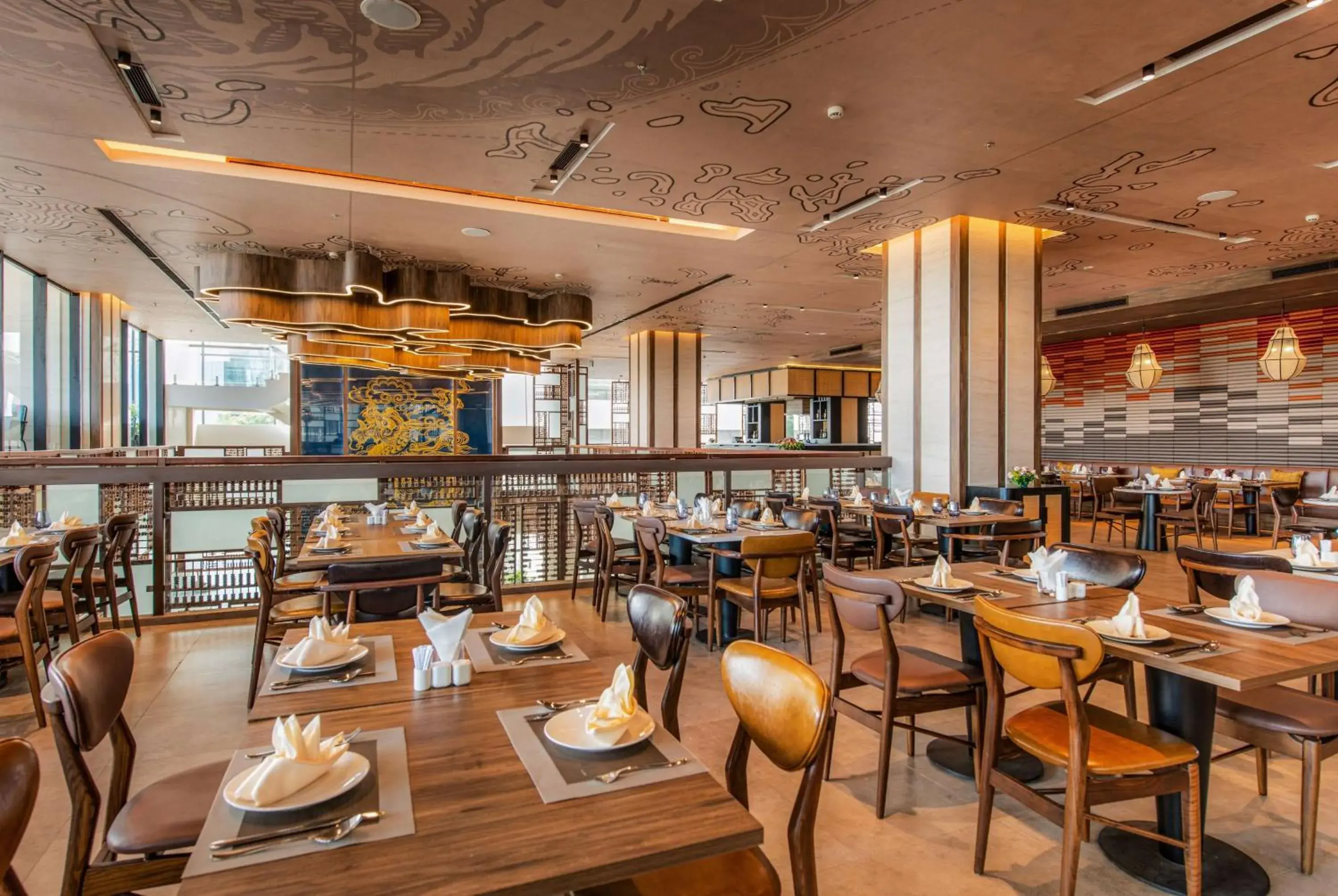 Restaurant/places to eat in Hotel Soleil Ha Long, Trademark Collection by Wyndham Restaurant/places to eat in Hotel Soleil Ha Long, Trademark Collection by Wyndham