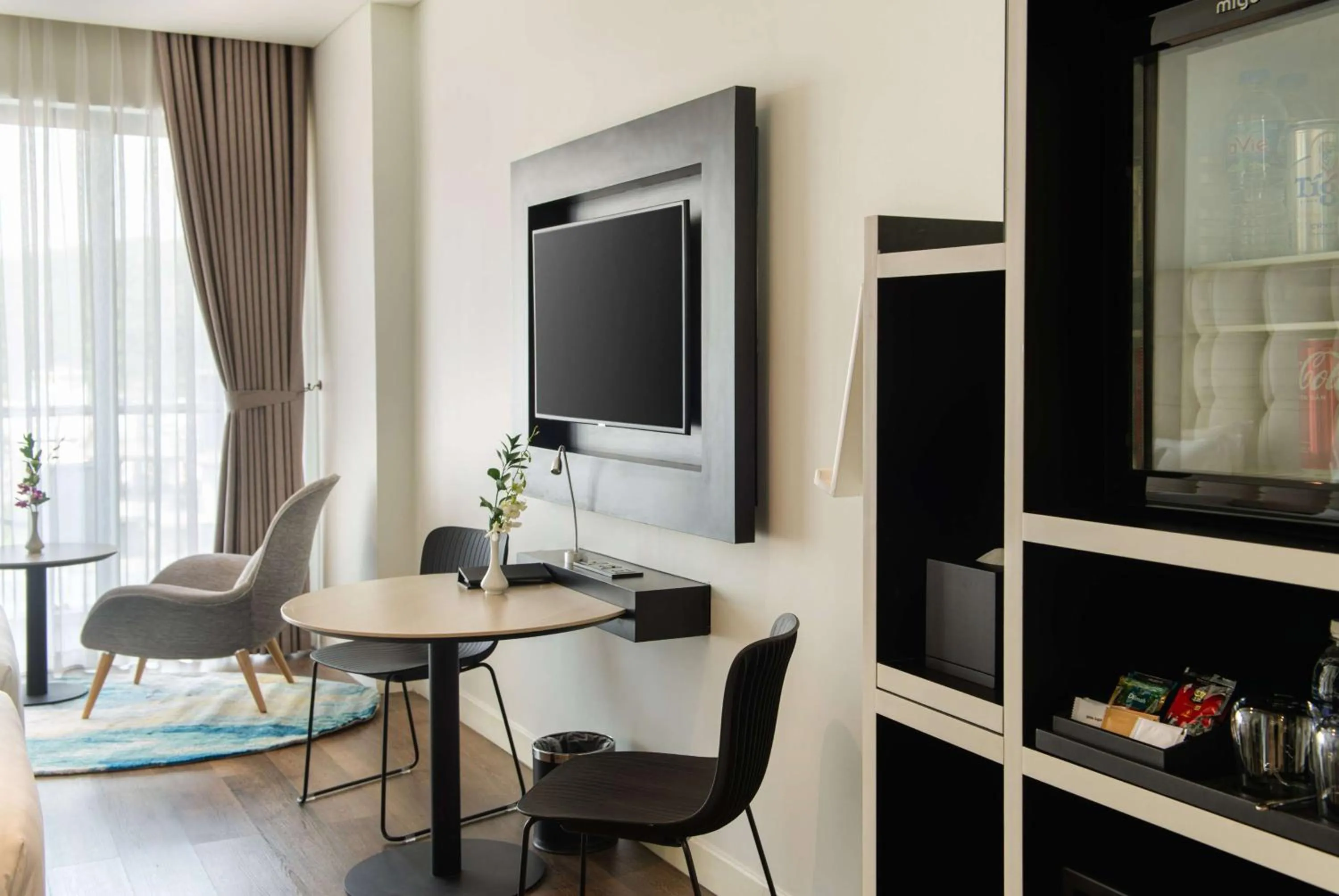 Photo of the whole room in Hotel Soleil Ha Long, Trademark Collection by Wyndham