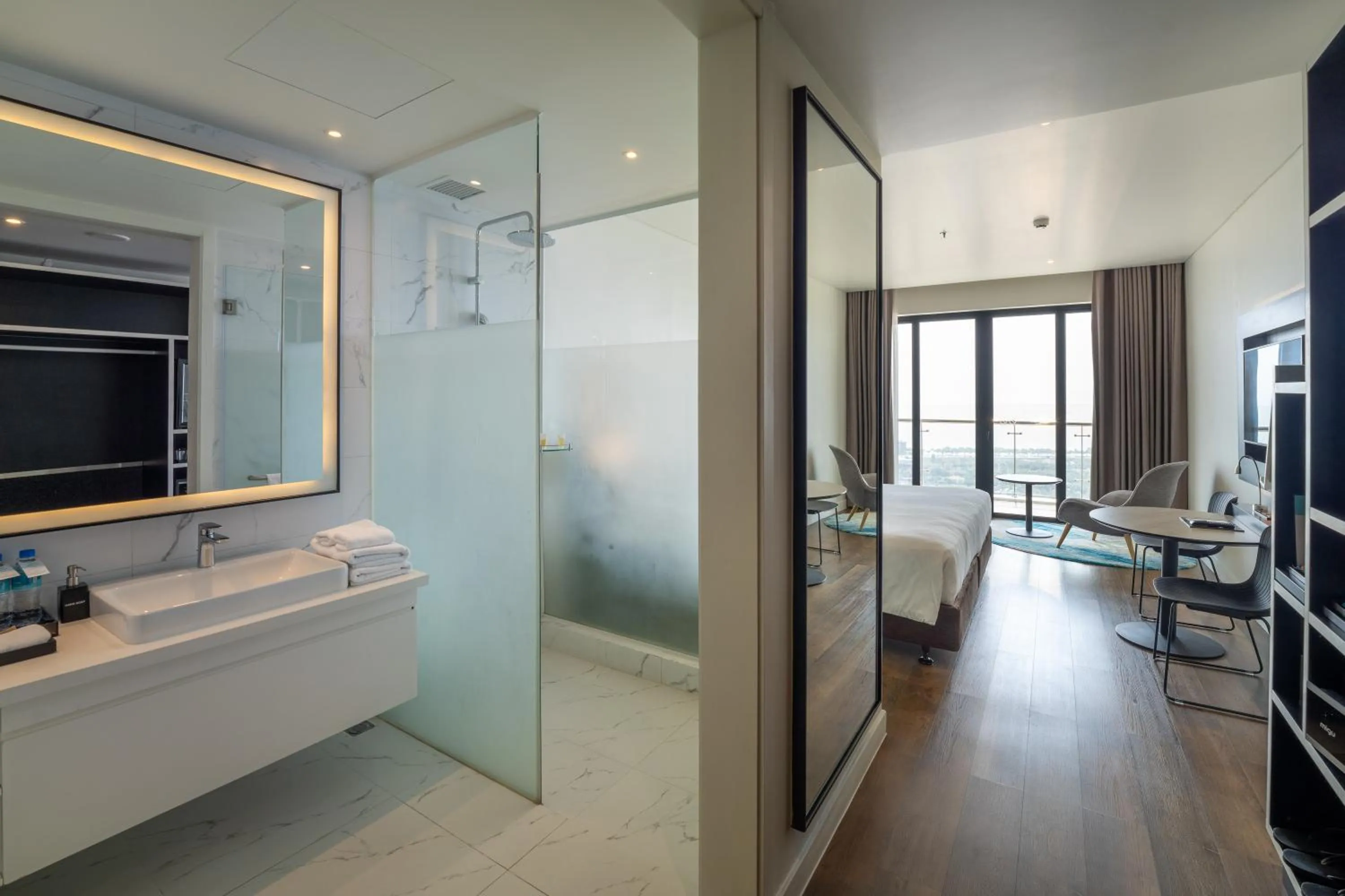 Shower in Hotel Soleil Ha Long, Trademark Collection by Wyndham