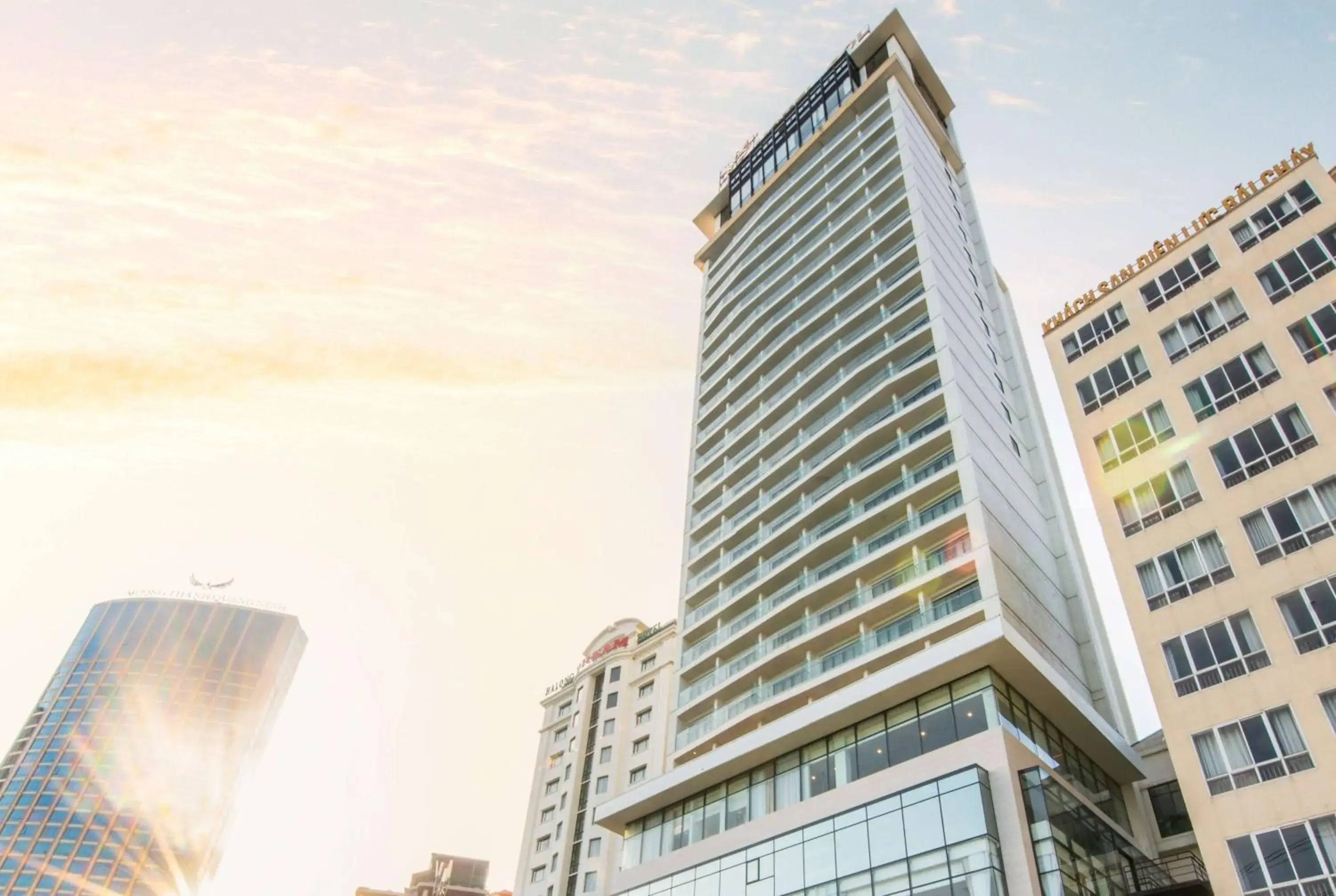 Property building in Hotel Soleil Ha Long, Trademark Collection by Wyndham Property building in Hotel Soleil Ha Long, Trademark Collection by Wyndham