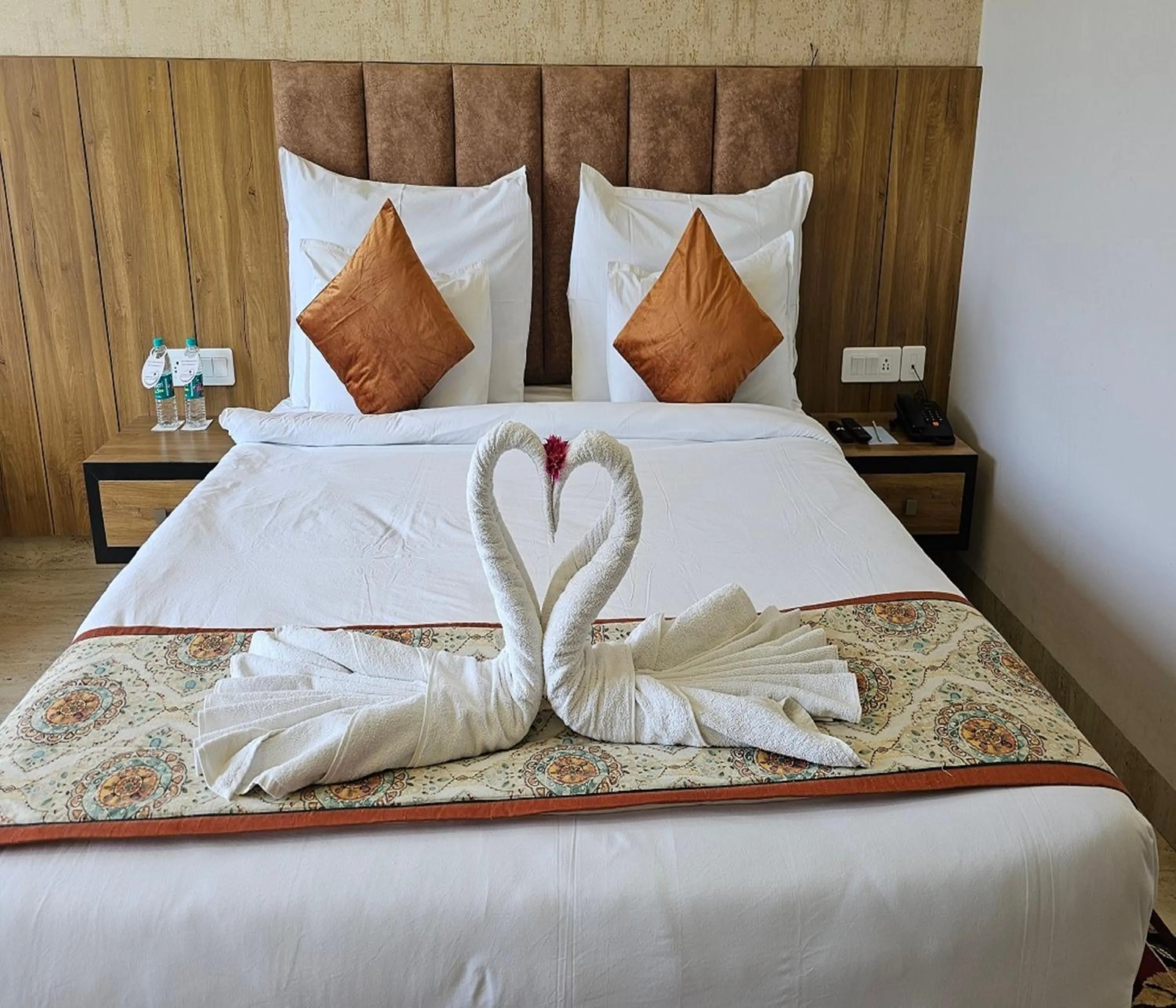 Bedroom, Bed in Bamboo Saa Mulberry Resort Pushkar