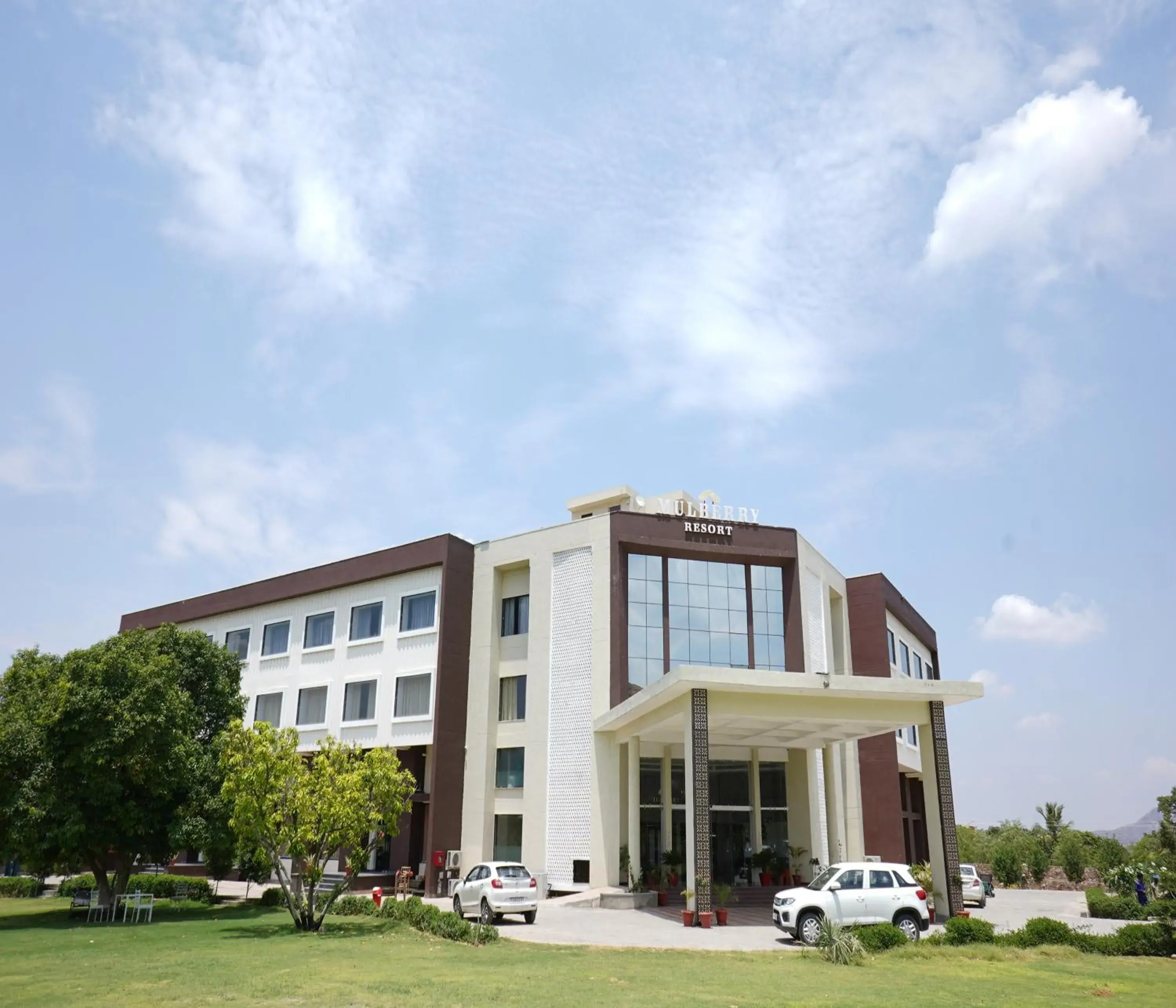 Property building in Bamboo Saa Mulberry Resort Pushkar Property building in Bamboo Saa Mulberry Resort Pushkar