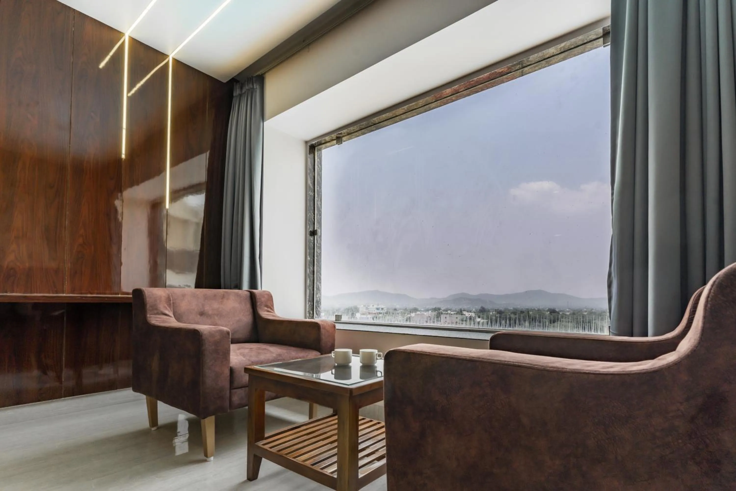 Living room in Bamboo Saa Mulberry Resort Pushkar