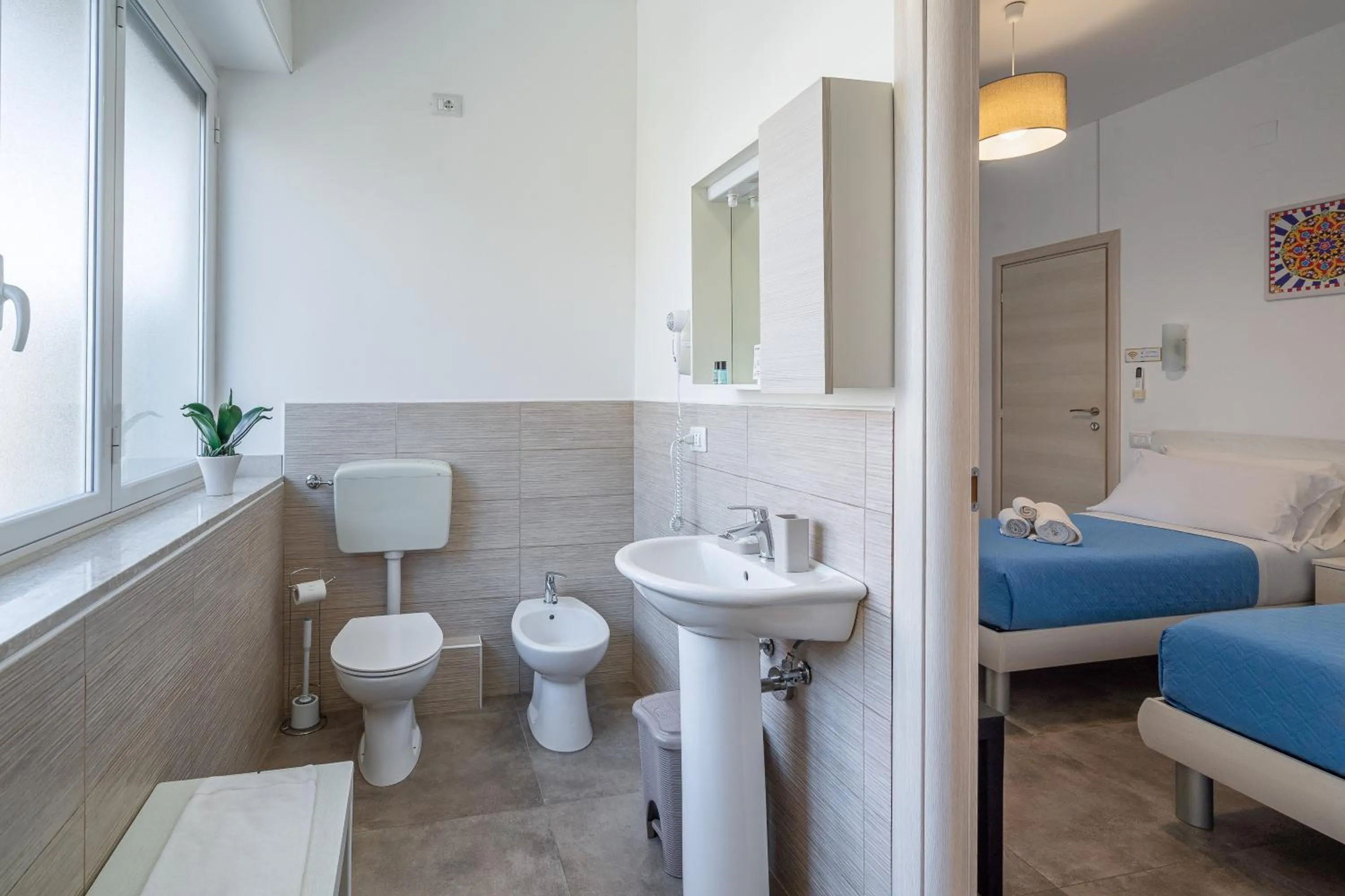 Toilet in Agorà