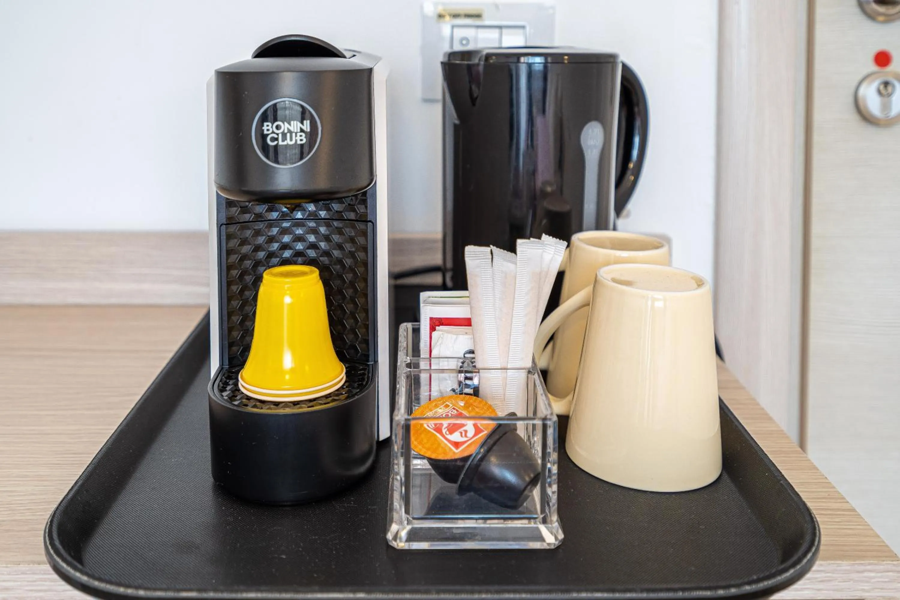 Coffee/tea facilities in Agorà