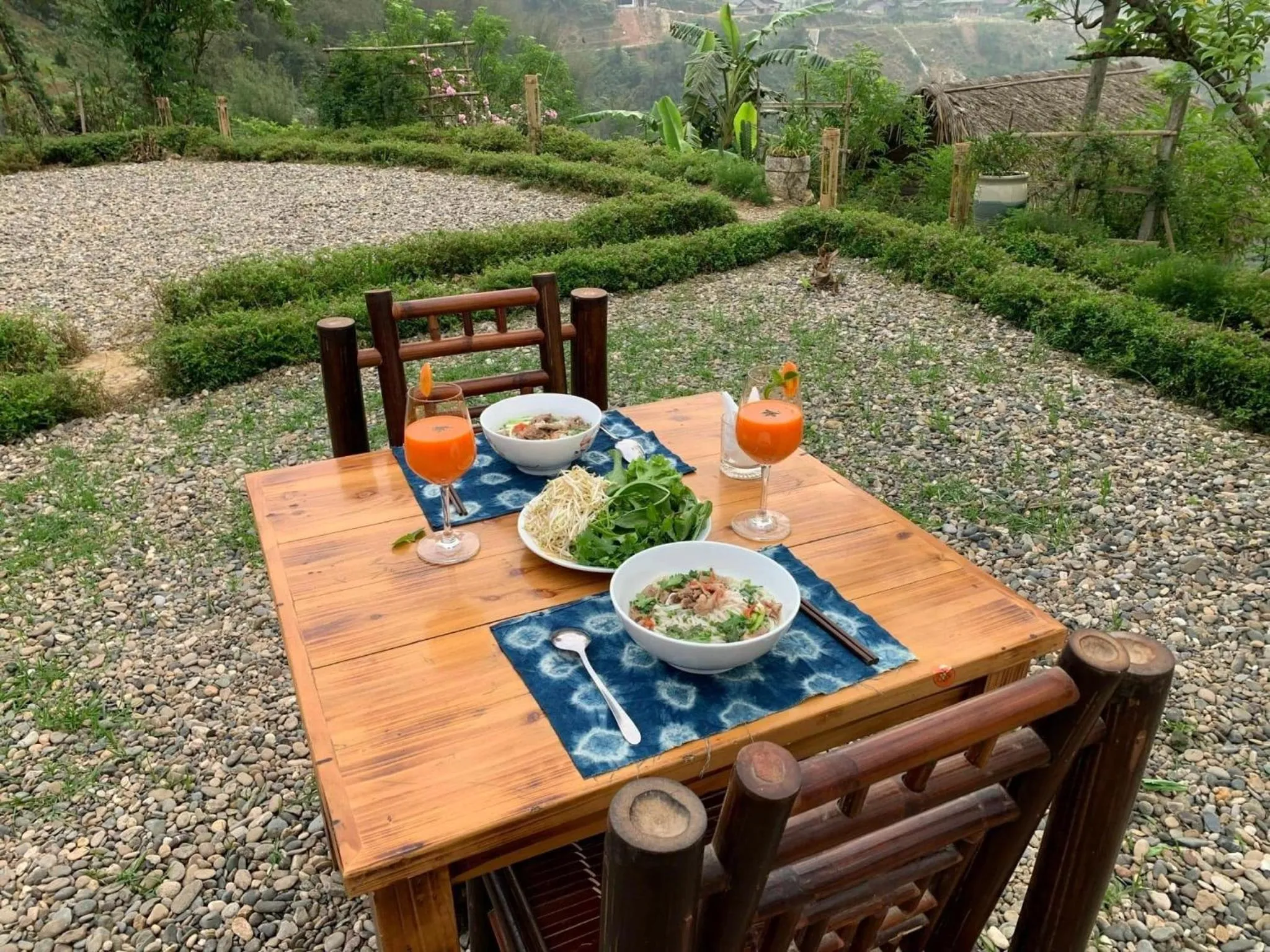 Food and drinks in Sapa Rosie House