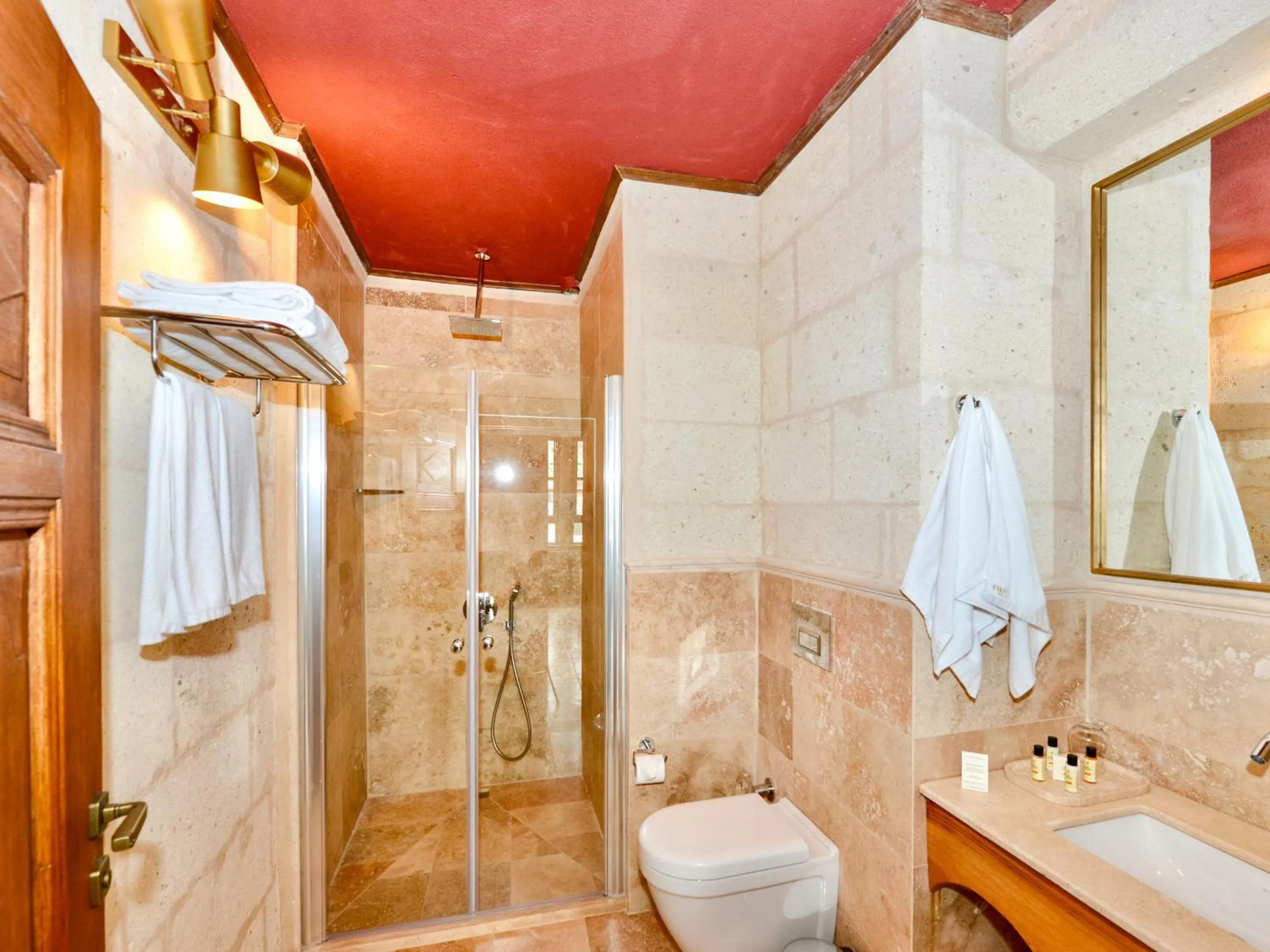 Shower in Evanthia Cave Suites - Special Class