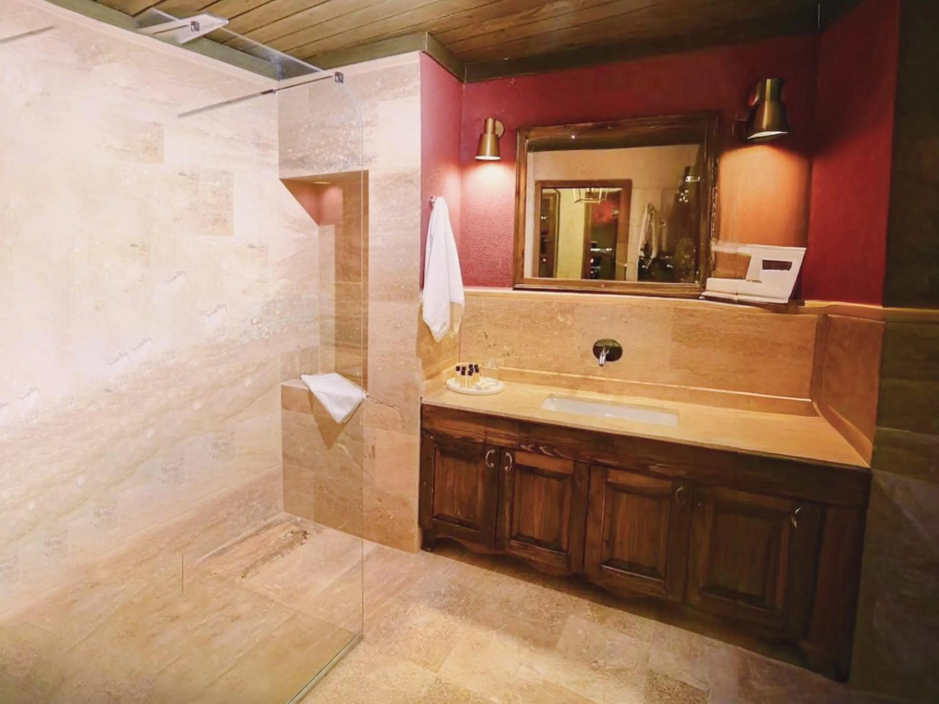 Bathroom in Evanthia Cave Suites - Special Class