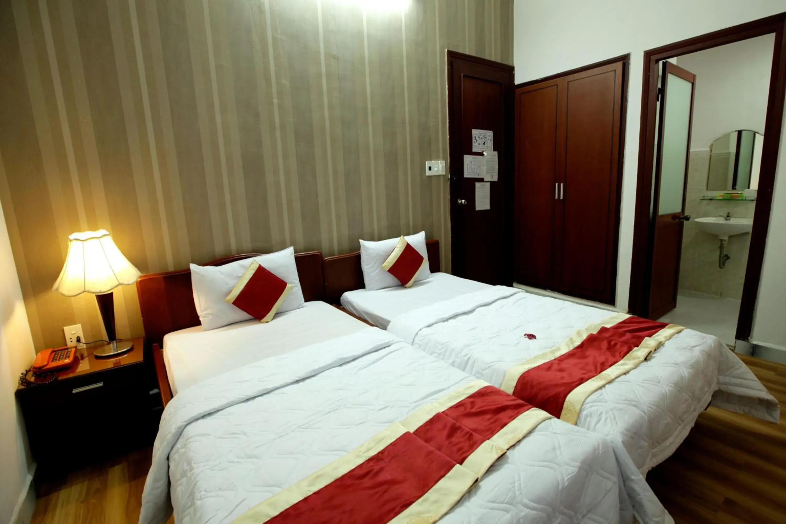 Photo of the whole room, Bed in Tan Da Hotel Photo of the whole room, Bed in Tan Da Hotel