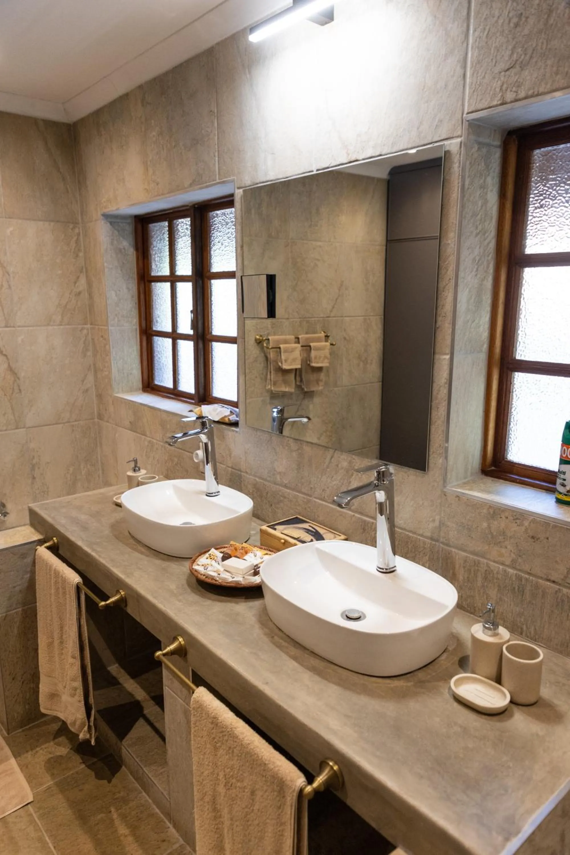 Bathroom in MILIMA Big 5 Safari Lodge