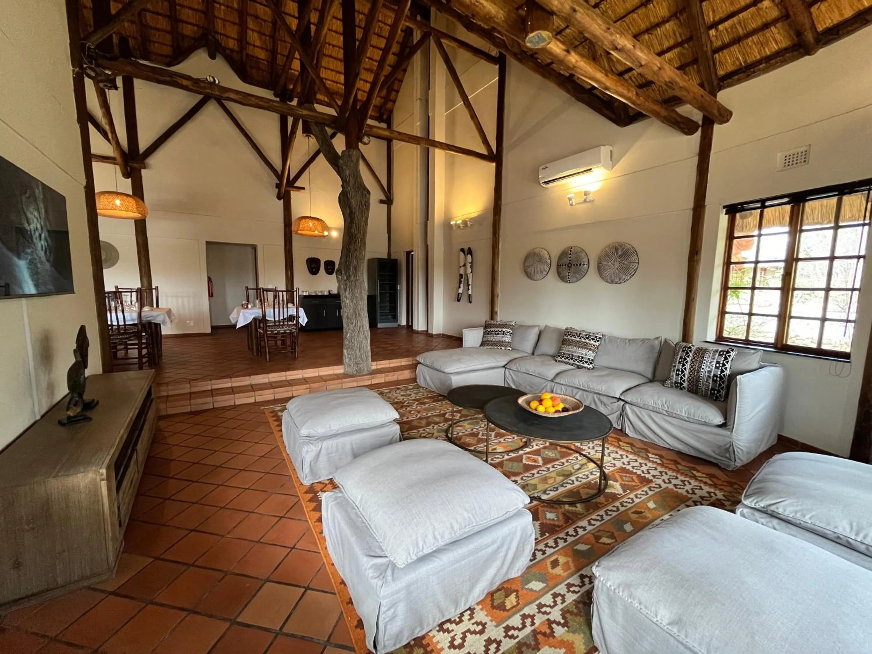 Communal lounge/ TV room in MILIMA Big 5 Safari Lodge