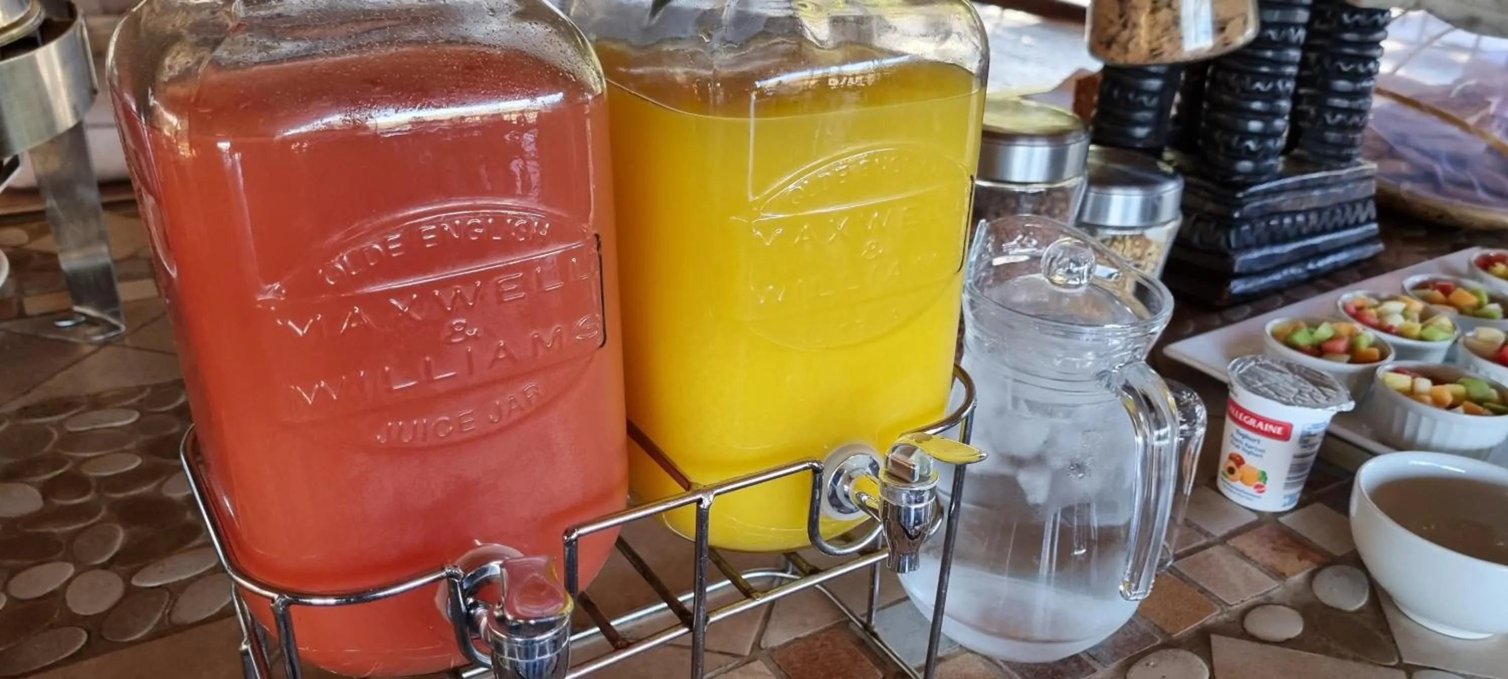 Restaurant/places to eat in MILIMA Big 5 Safari Lodge