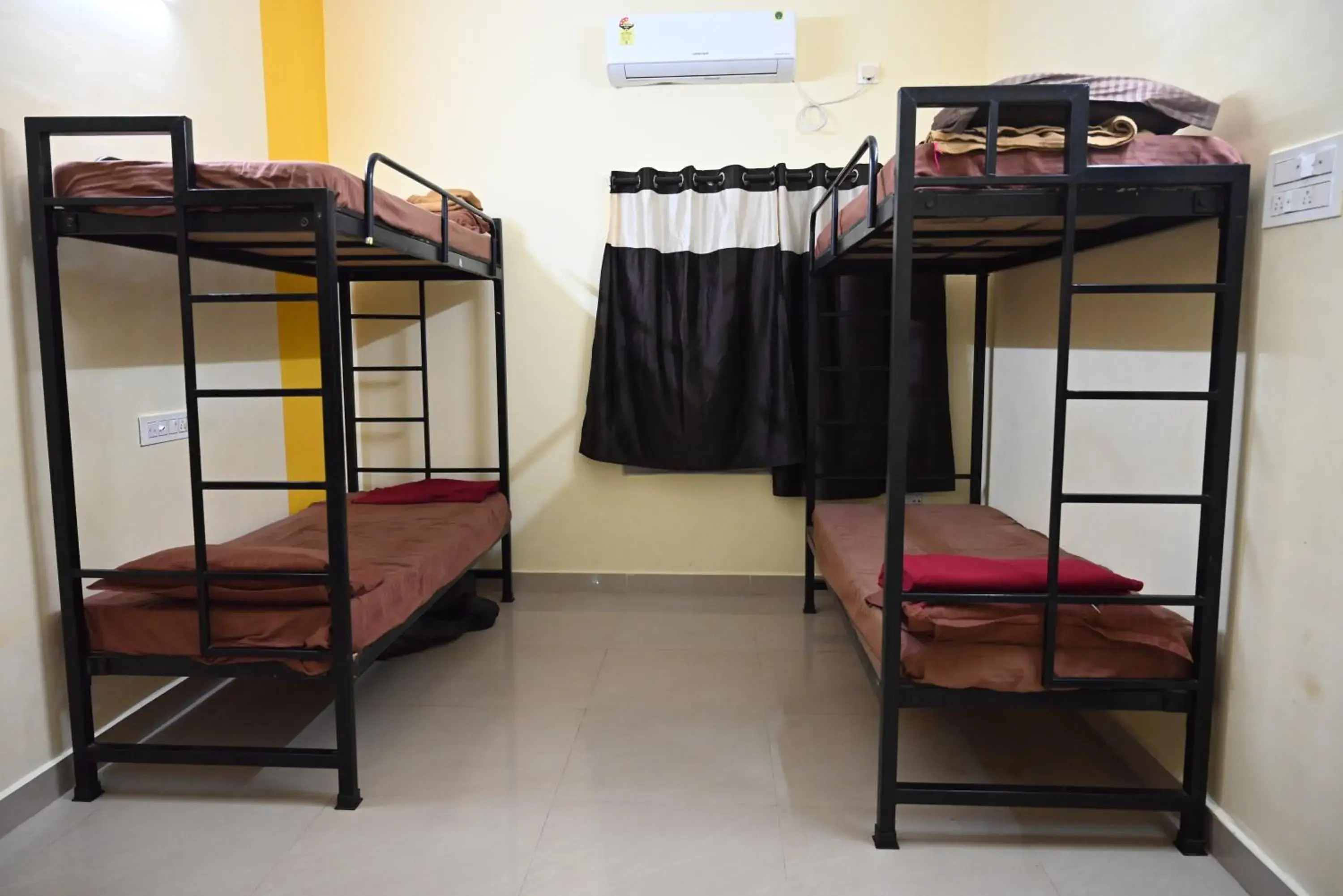bunk bed, Bed in BACPAC MONKEY COLIVING bunk bed, Bed in BACPAC MONKEY COLIVING