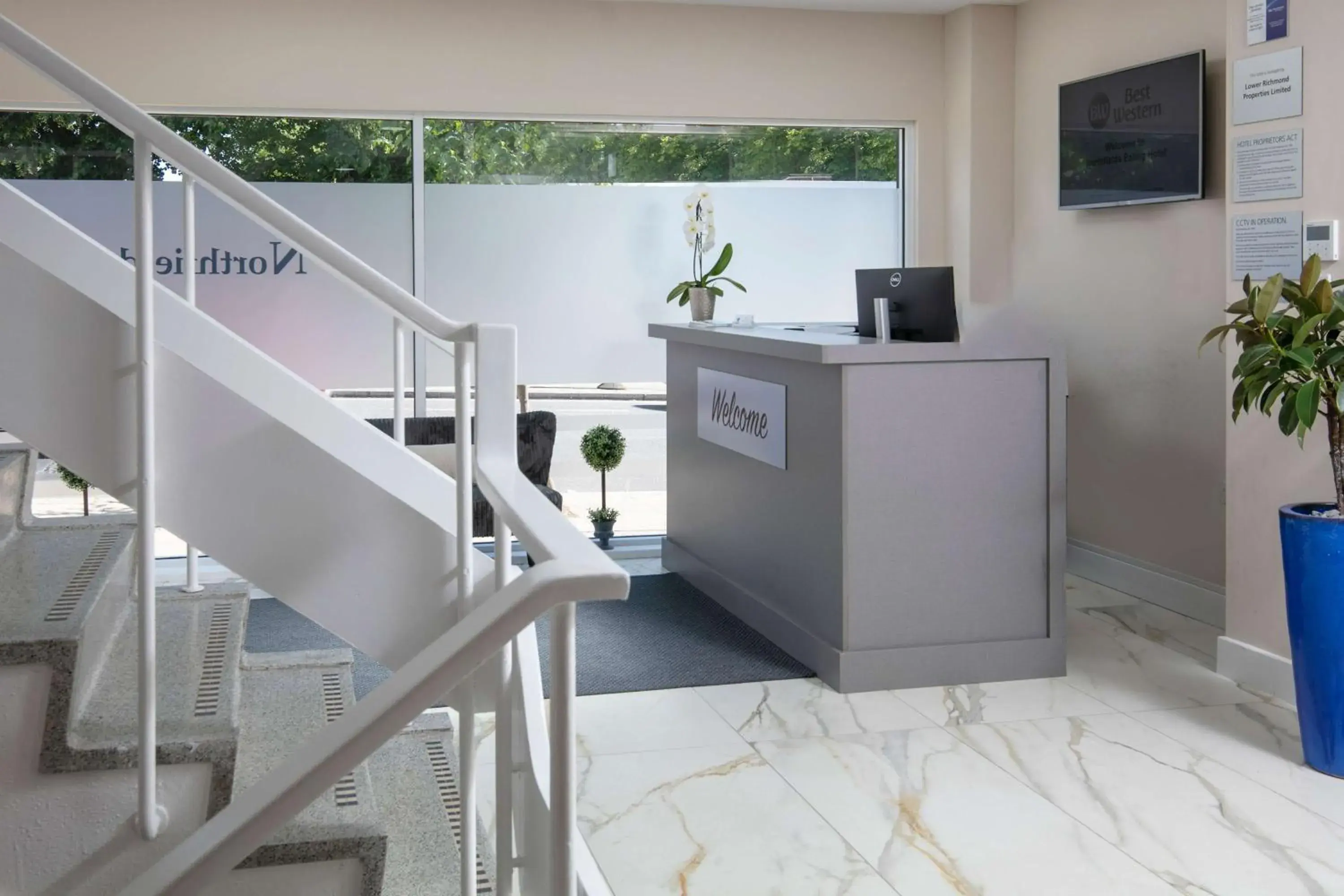 Lobby or reception in Best Western Northfields Ealing Hotel Lobby or reception in Best Western Northfields Ealing Hotel