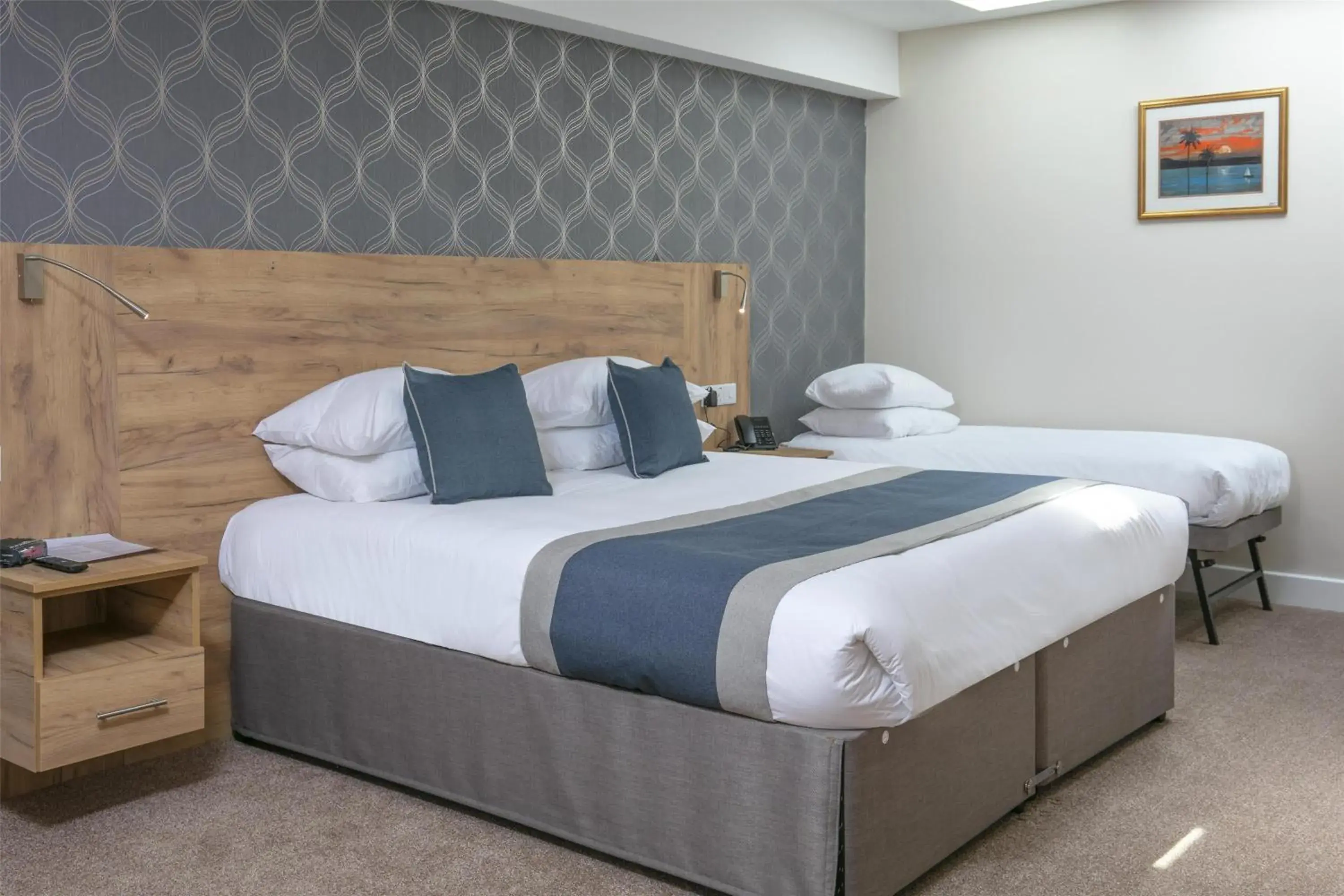 Bedroom, Bed in Best Western Northfields Ealing Hotel Bedroom, Bed in Best Western Northfields Ealing Hotel