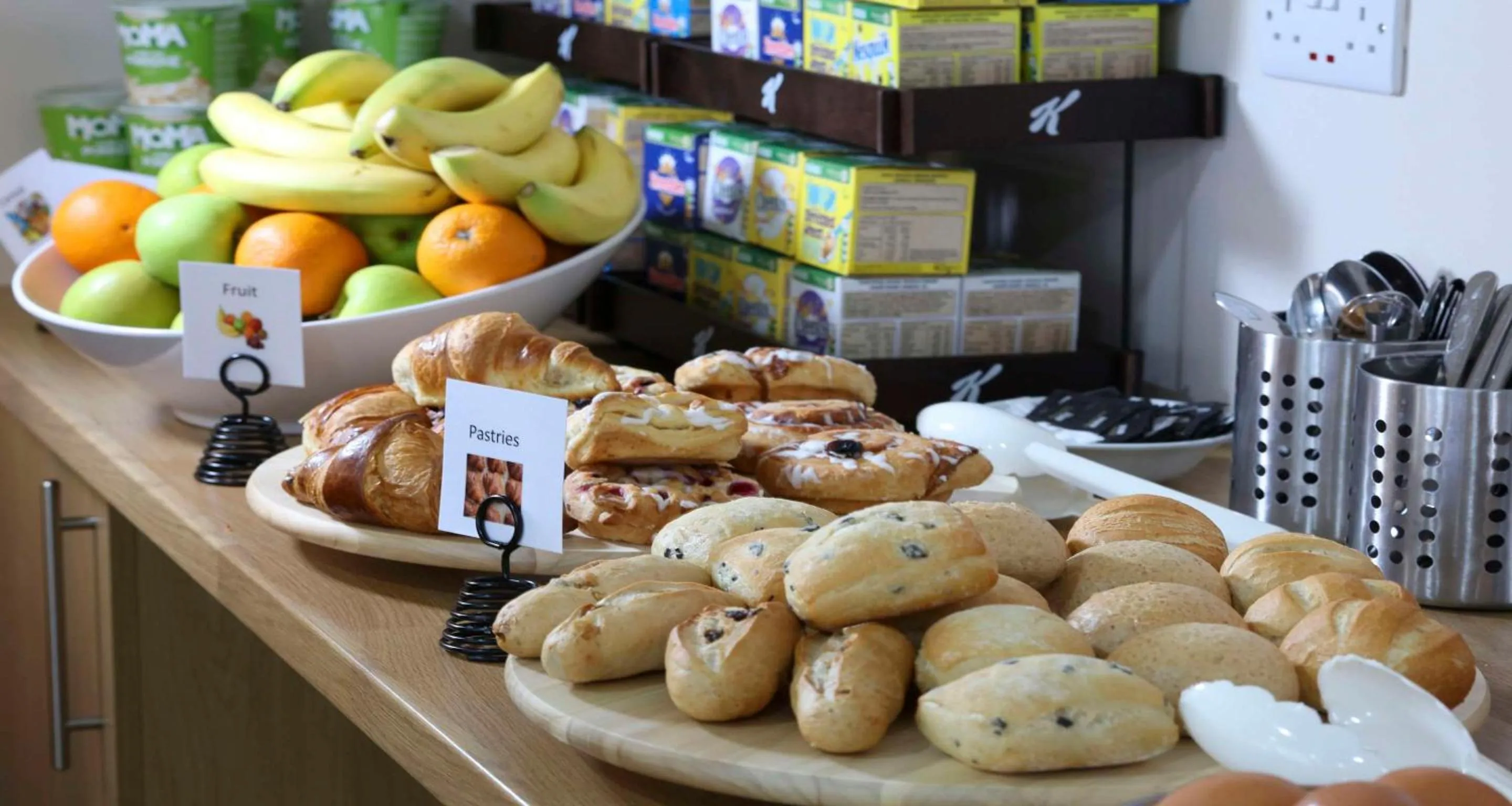 Restaurant/places to eat in Best Western Northfields Ealing Hotel