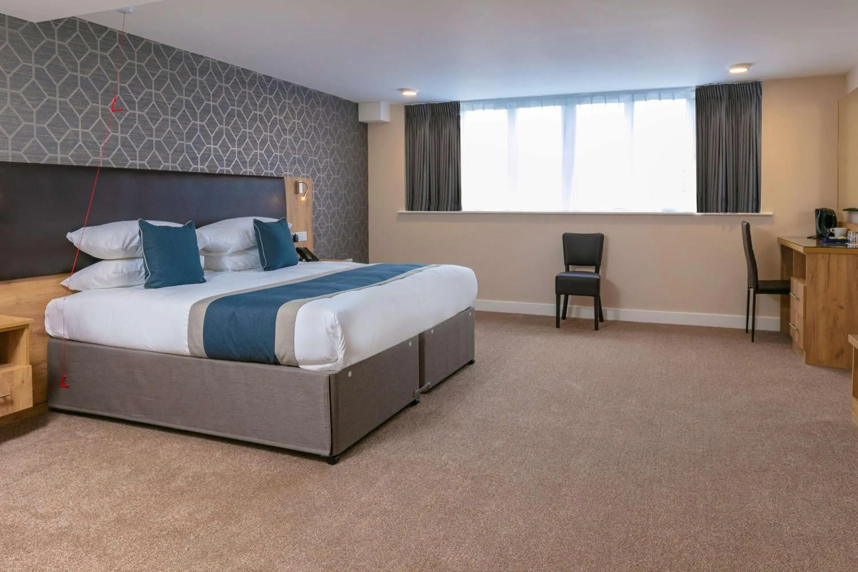 Bedroom, Bed in Best Western Northfields Ealing Hotel Bedroom, Bed in Best Western Northfields Ealing Hotel