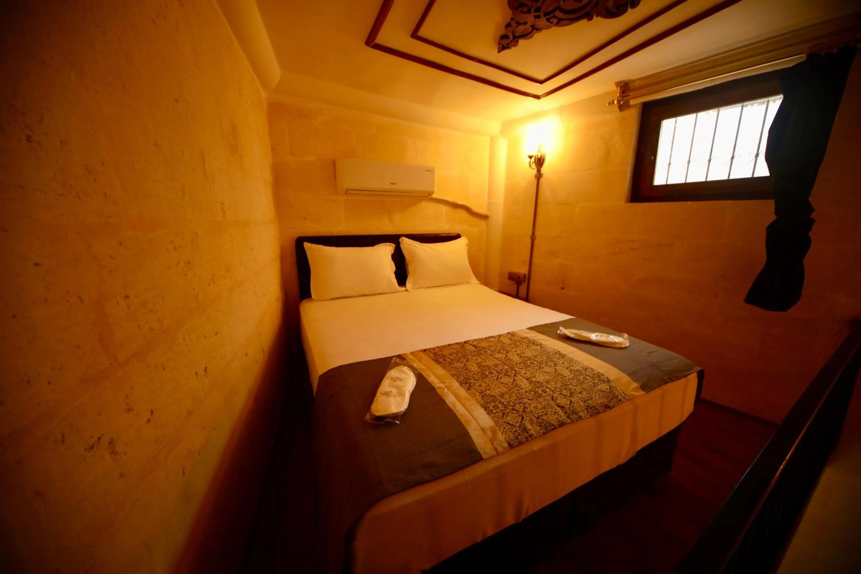 Bed in Kaliruha Hotel