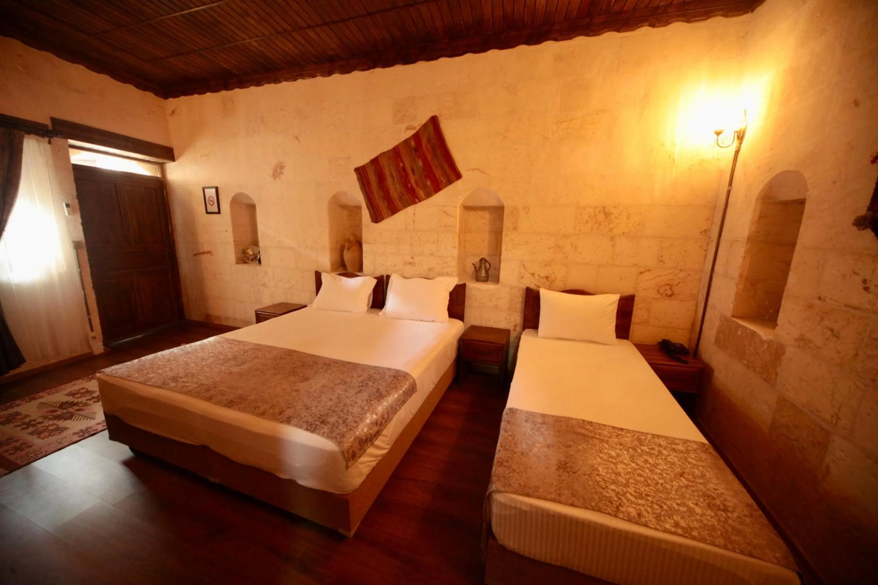 Bed in Kaliruha Hotel
