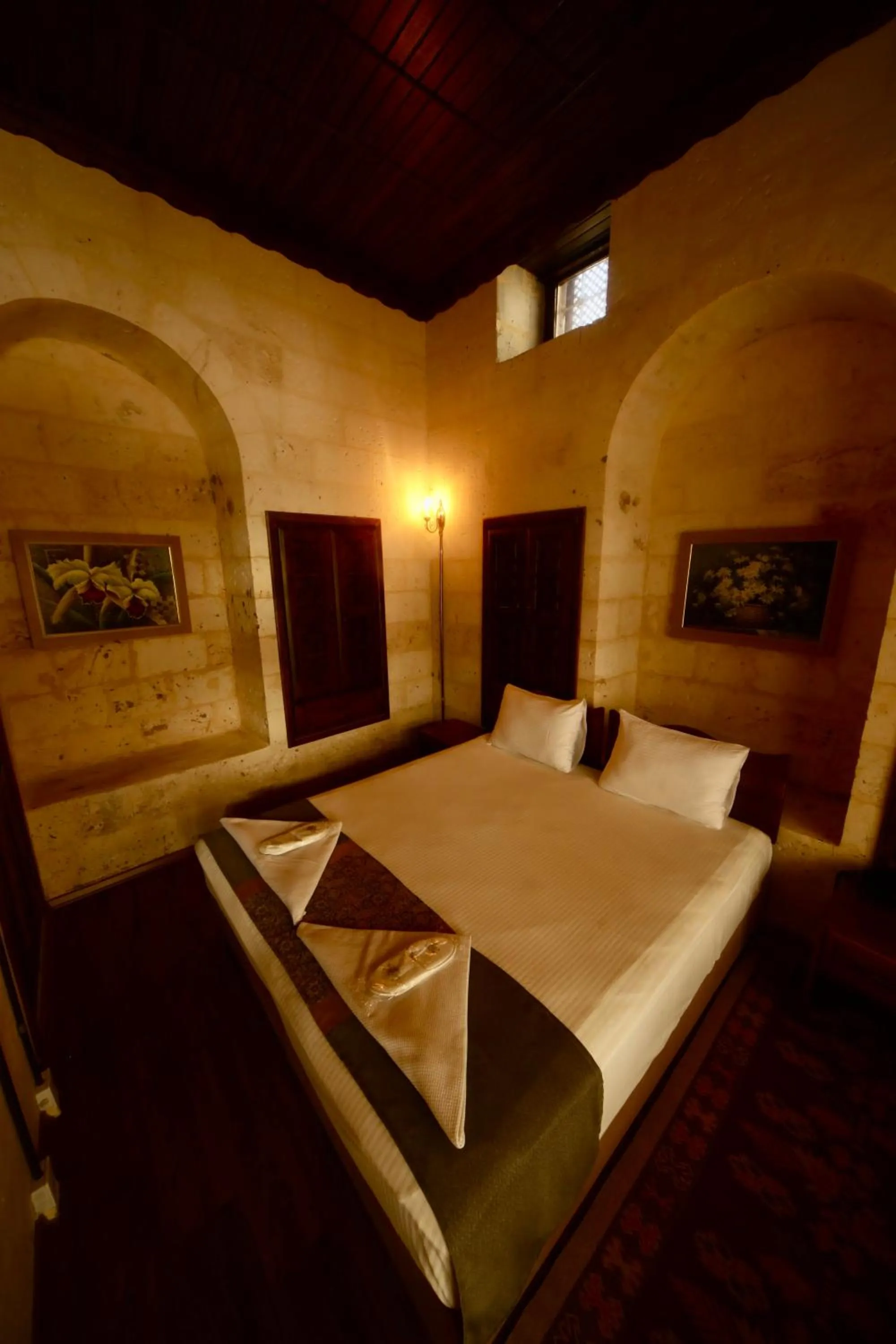 Bed in Kaliruha Hotel