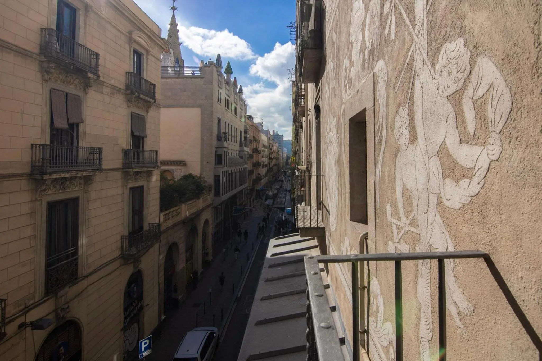 Neighbourhood in Gaudí Ramblas