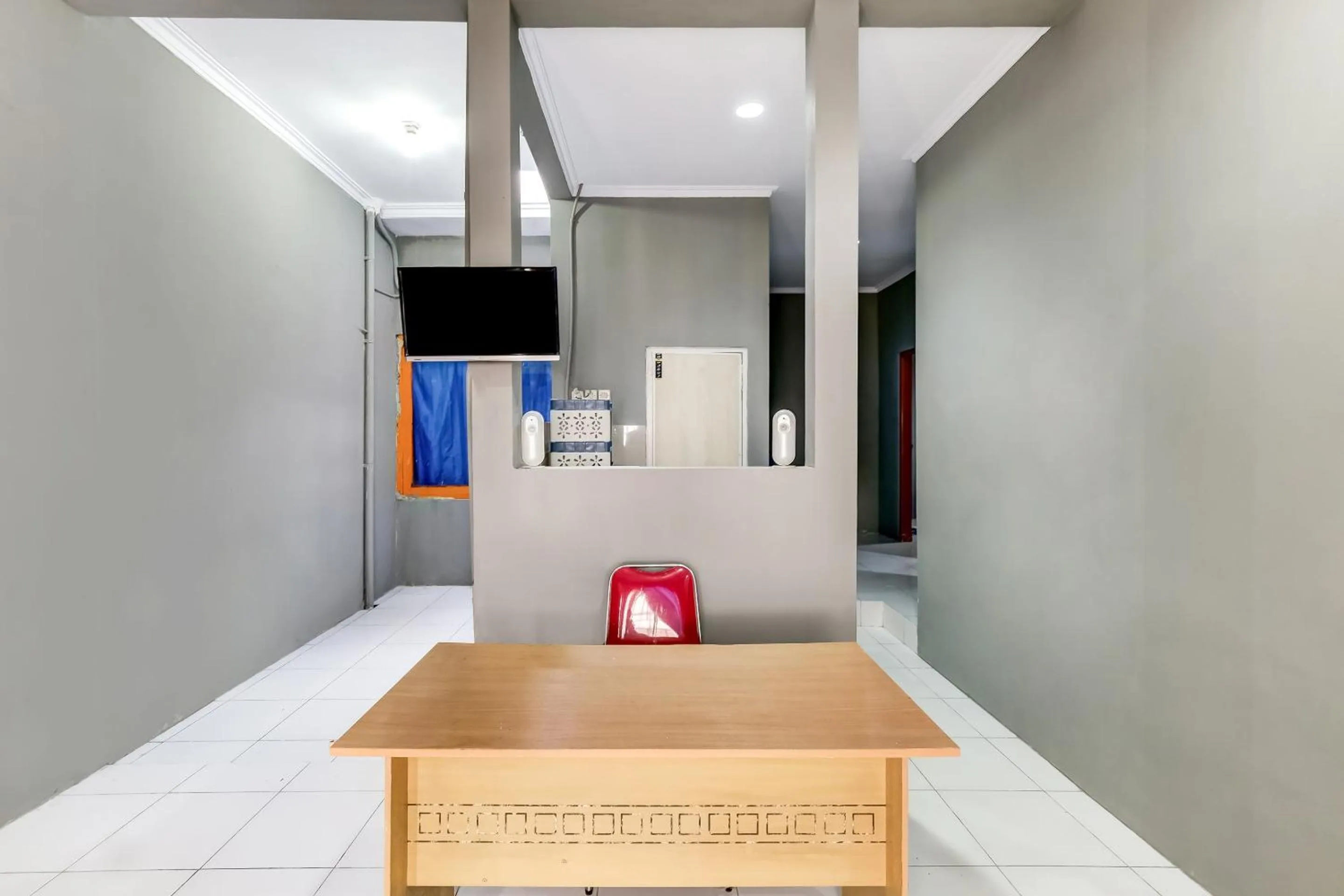 Lobby or reception in OYO Life 91239 Kost Rosandy House Yogyakarta