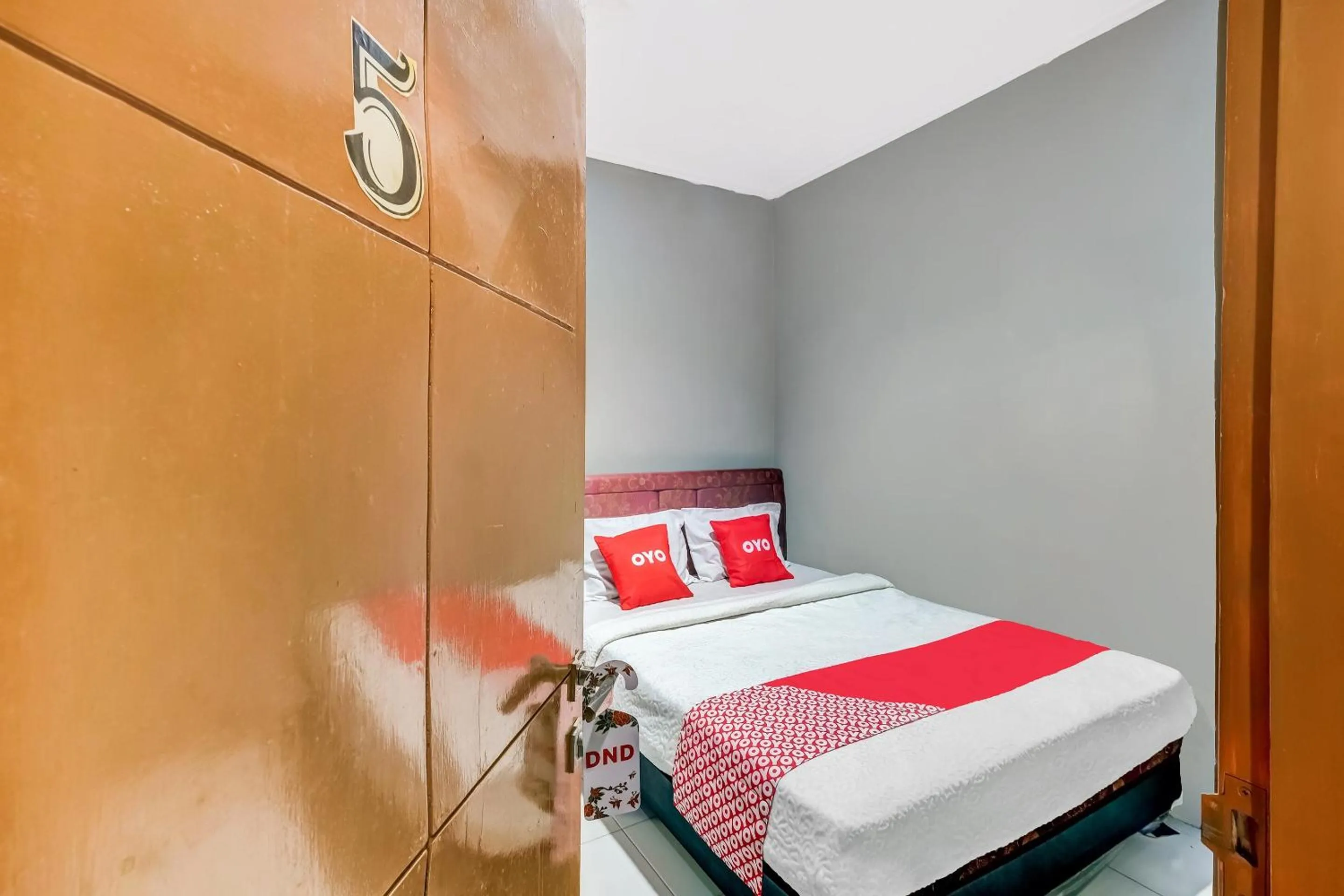 Bedroom, Bed in OYO Life 91239 Kost Rosandy House Yogyakarta