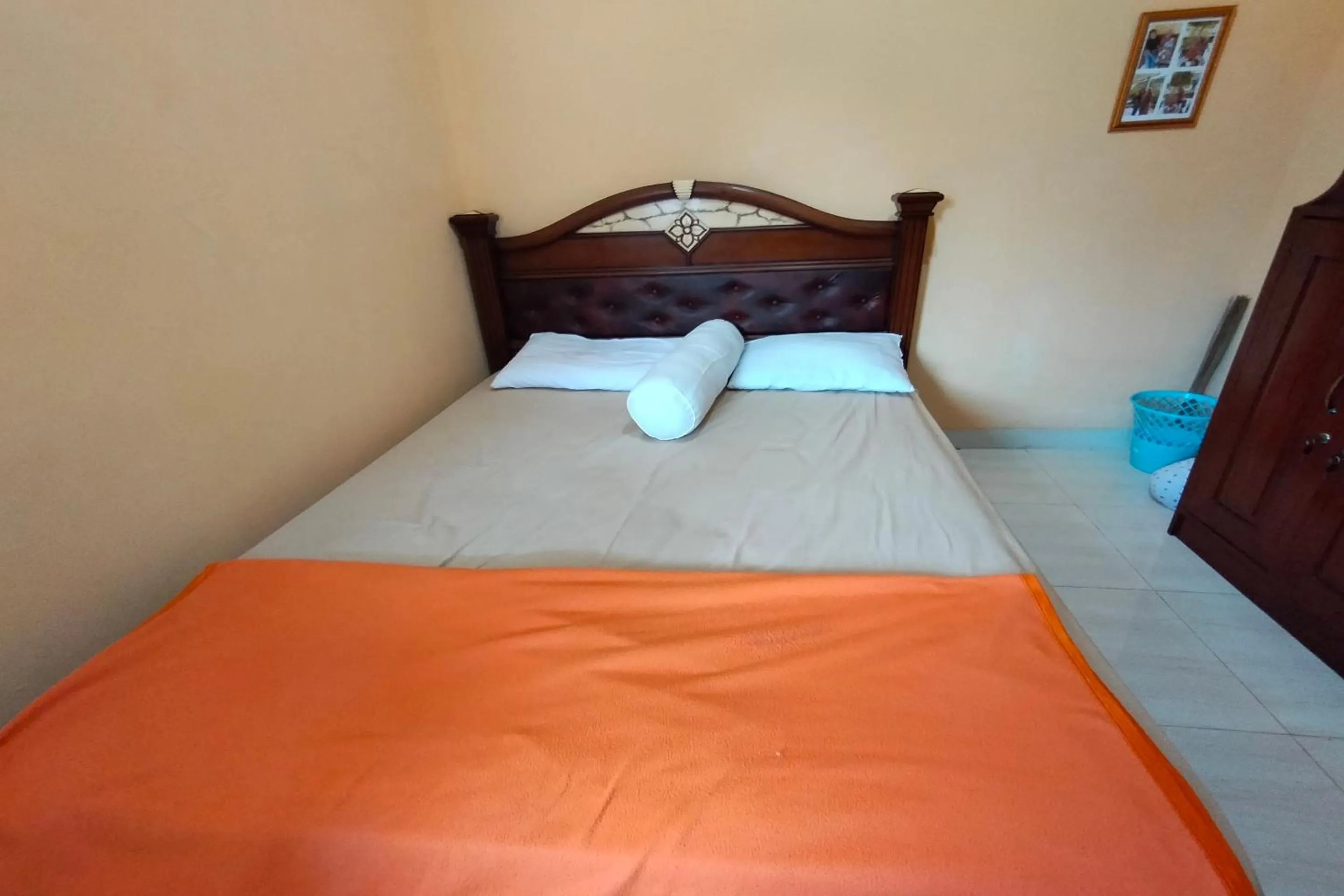 Bedroom, Bed in Hotel O Desa Wisata TarajuNearGunung Panggung