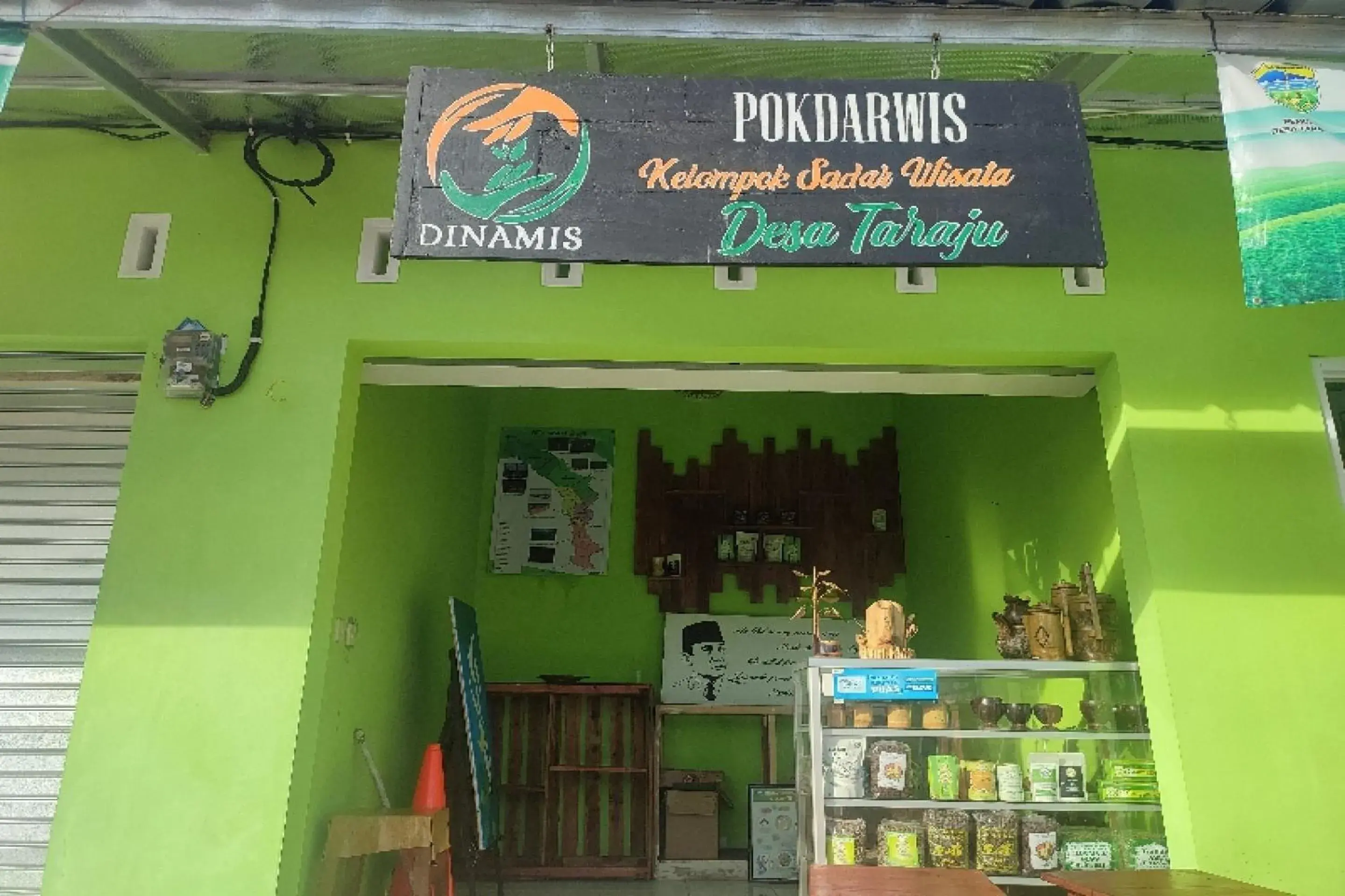 Facade/entrance in Hotel O Desa Wisata TarajuNearGunung Panggung Facade/entrance in Hotel O Desa Wisata TarajuNearGunung Panggung