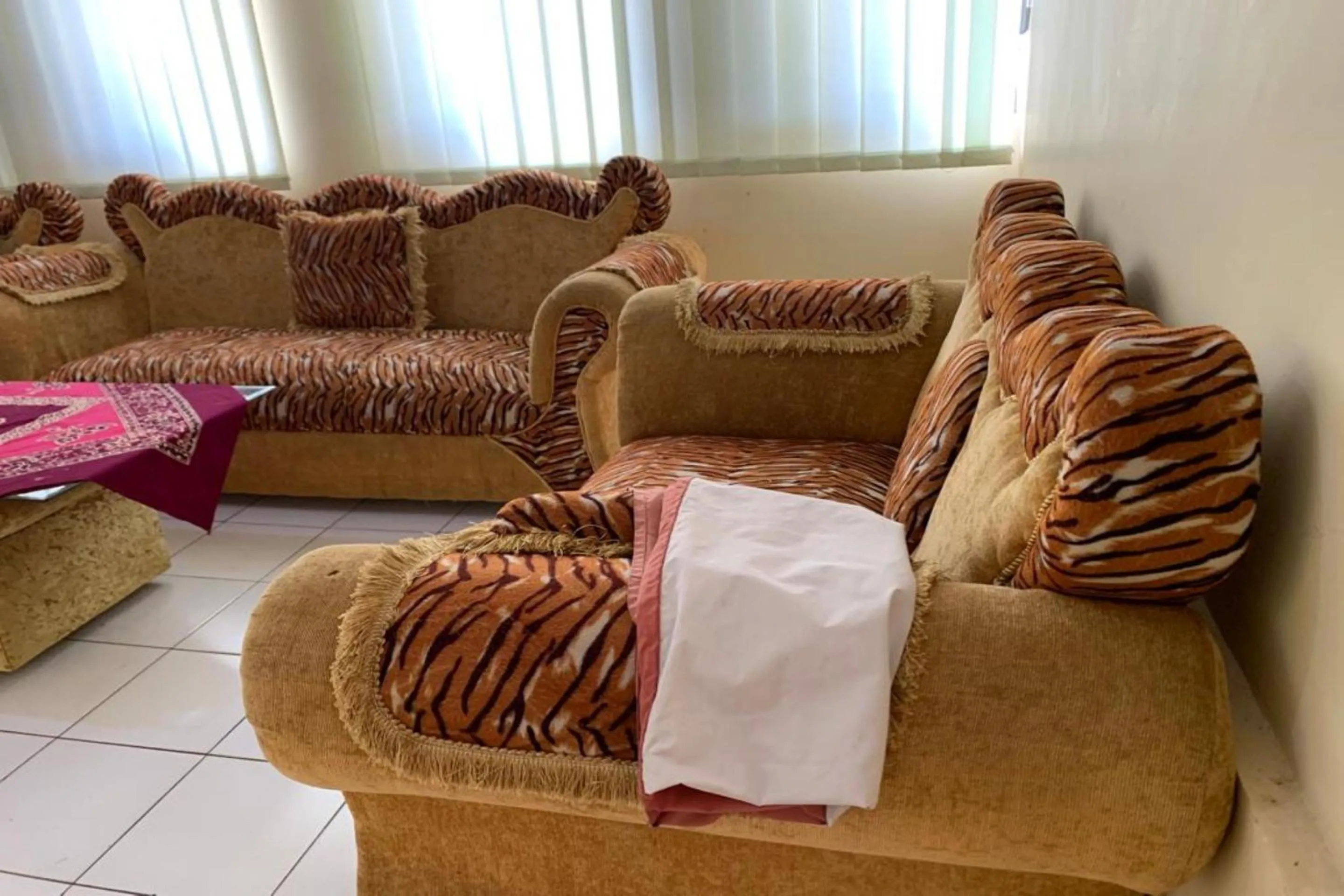 Seating area in Hotel O Desa Wisata TarajuNearGunung Panggung