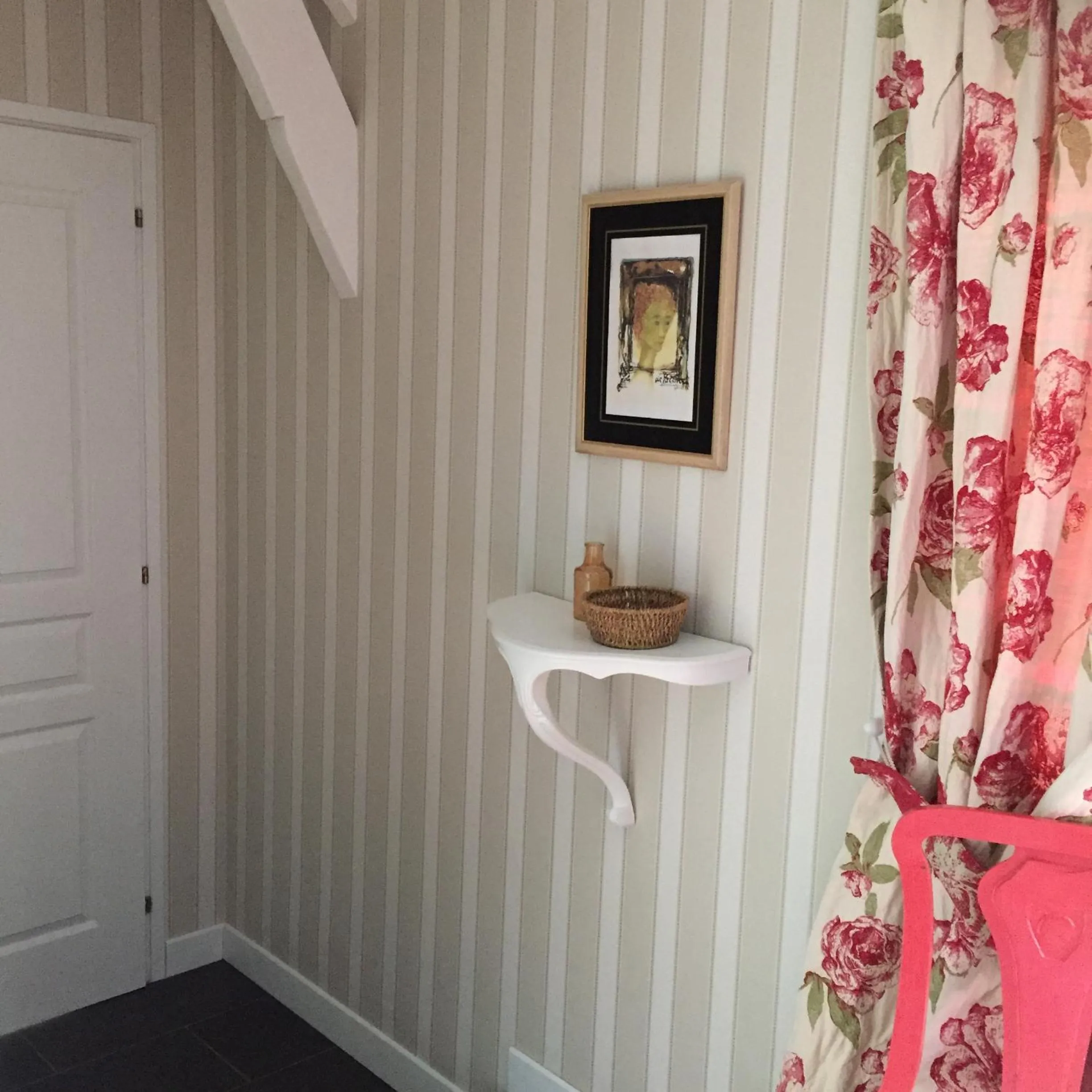 Bedroom in Chambres d'hôtes L'Aubaine avec jacuzzi