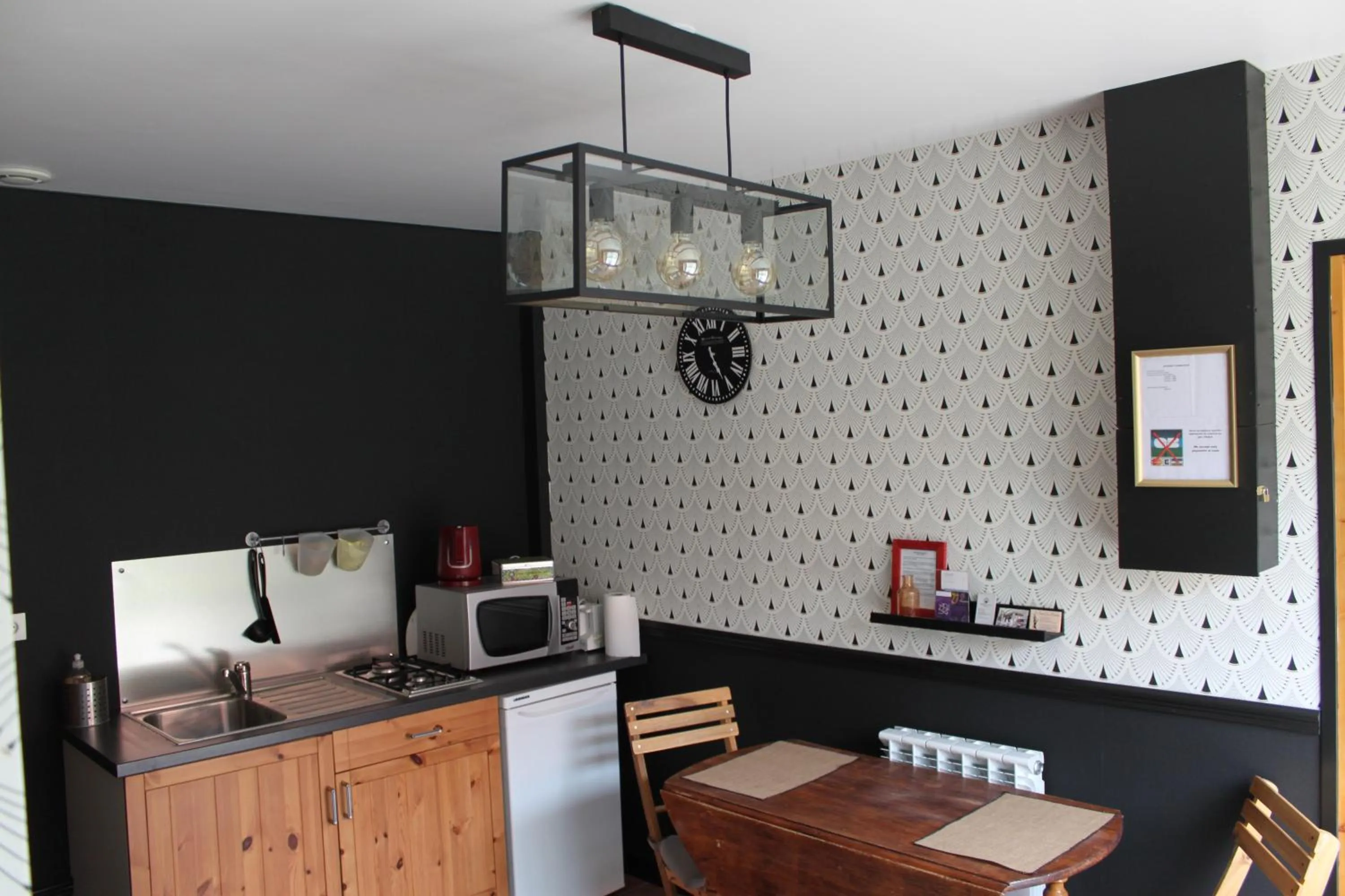 Living room in Chambres d'hôtes L'Aubaine avec jacuzzi