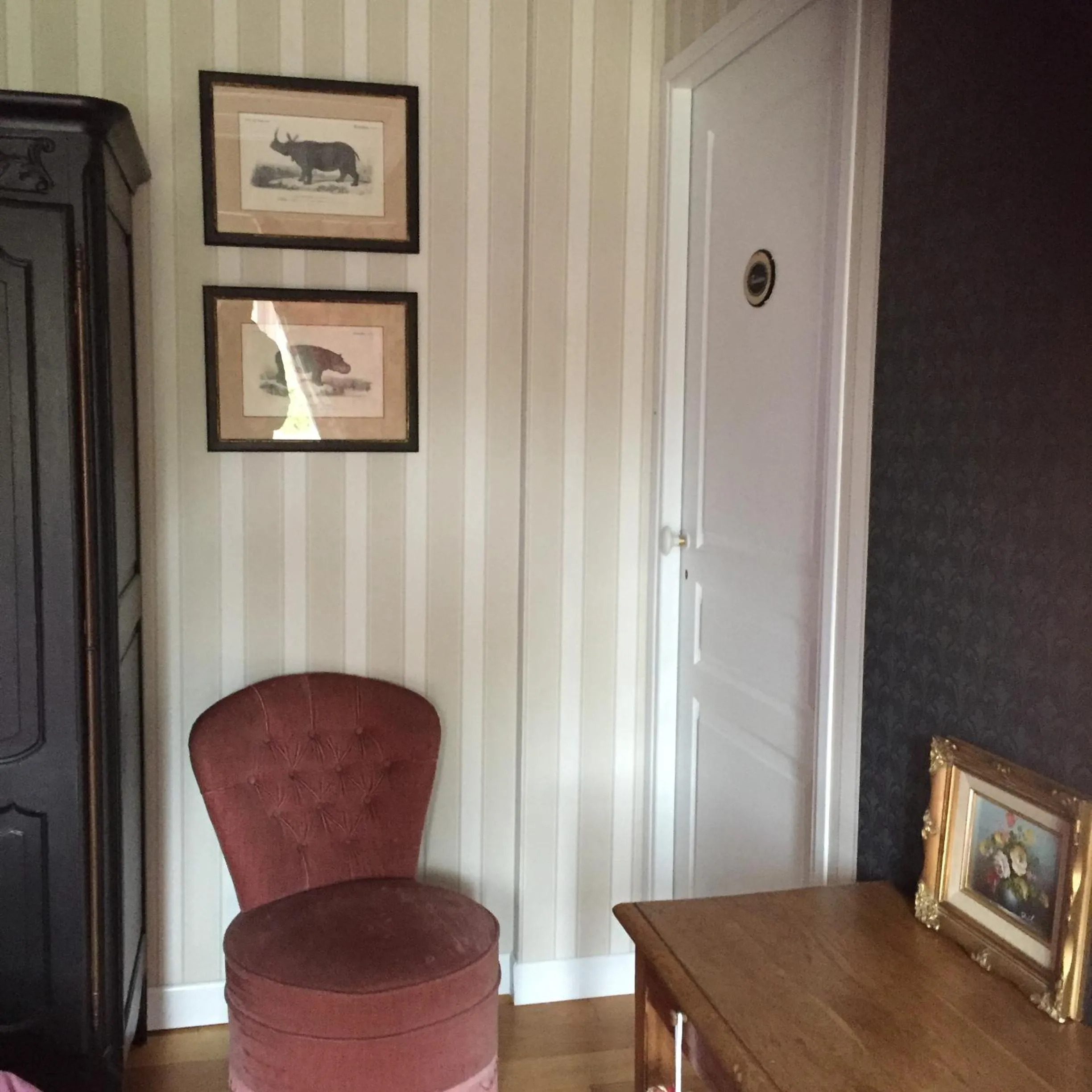 Bedroom in Chambres d'hôtes L'Aubaine avec jacuzzi