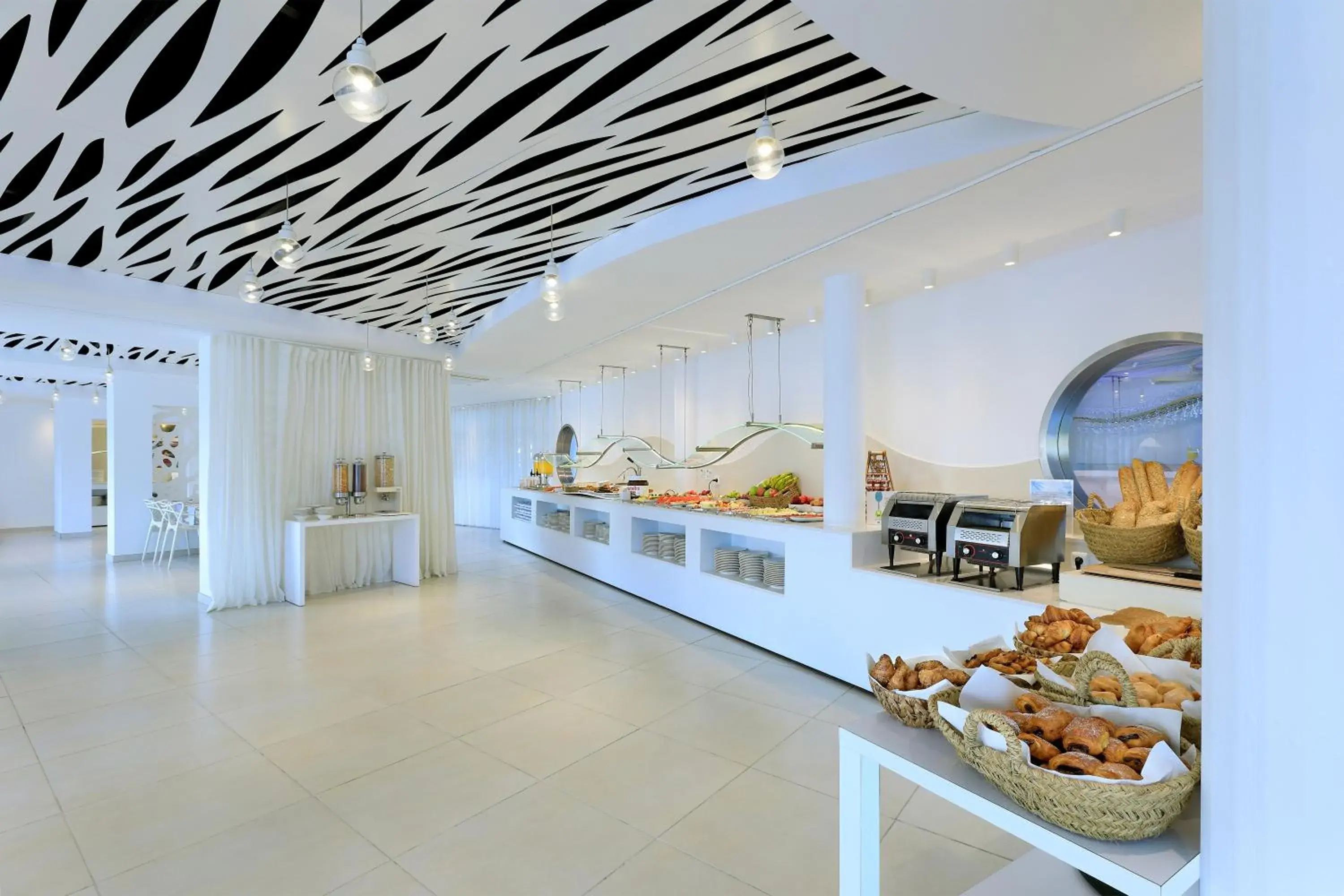 Restaurant/places to eat in Blanco Hotel Formentera Restaurant/places to eat in Blanco Hotel Formentera