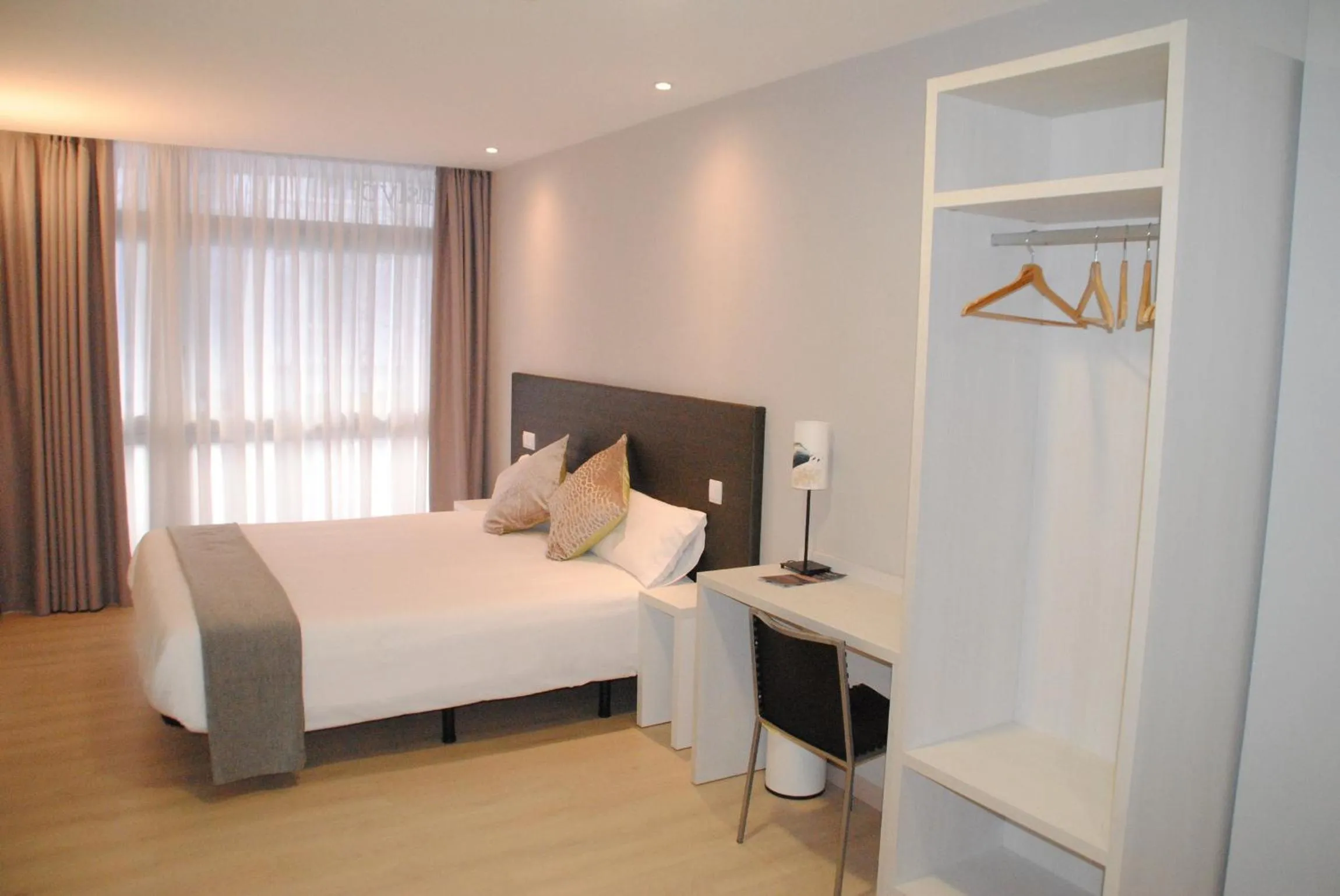 Photo of the whole room, Bed in Hostal Aslyp 114