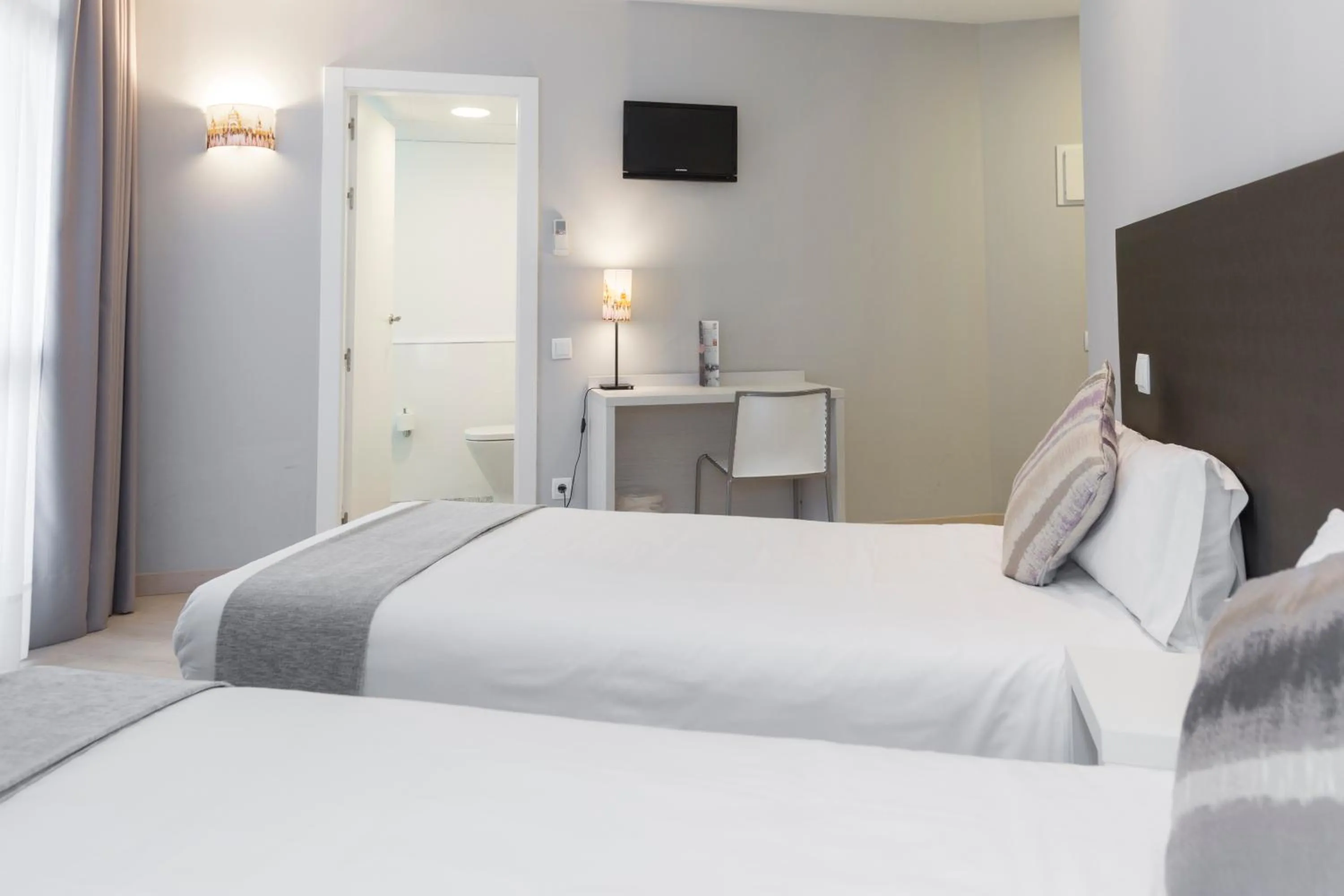 Bed in Hostal Aslyp 114