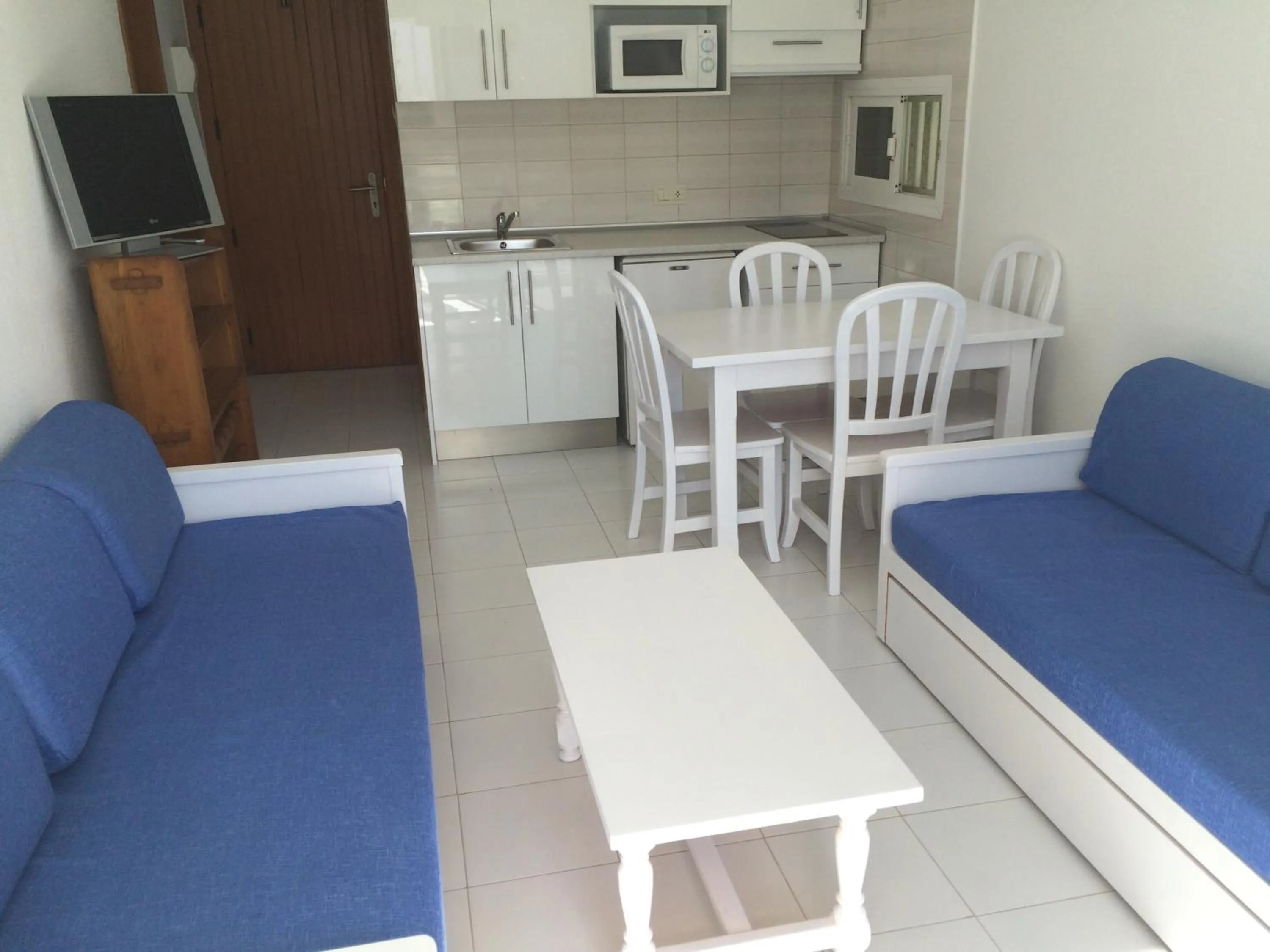 Living room in Apartamentos Llevant