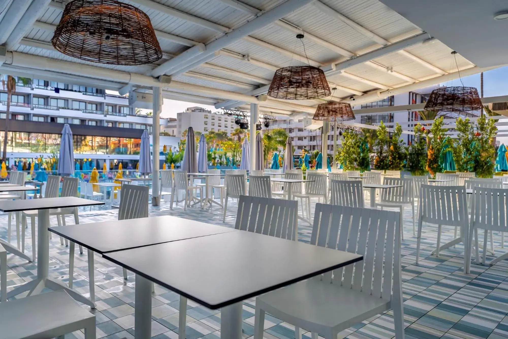 Lounge or bar in Spring Hotel Bitácora Lounge or bar in Spring Hotel Bitácora