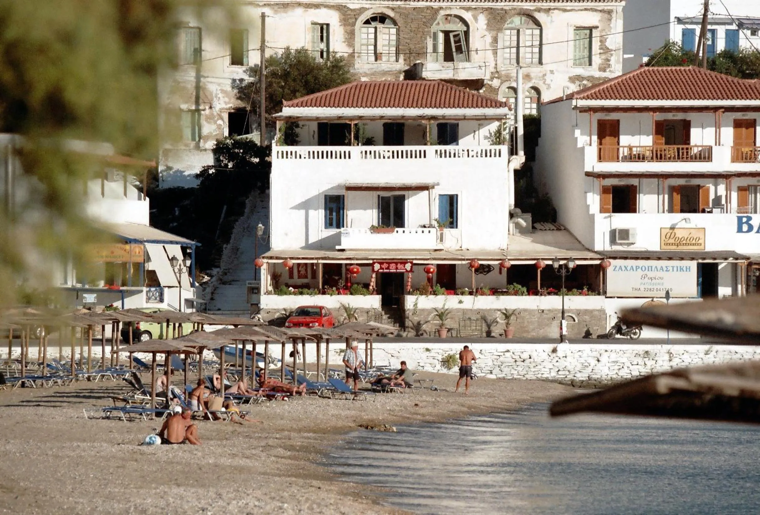 Facade/entrance in Bella Vista