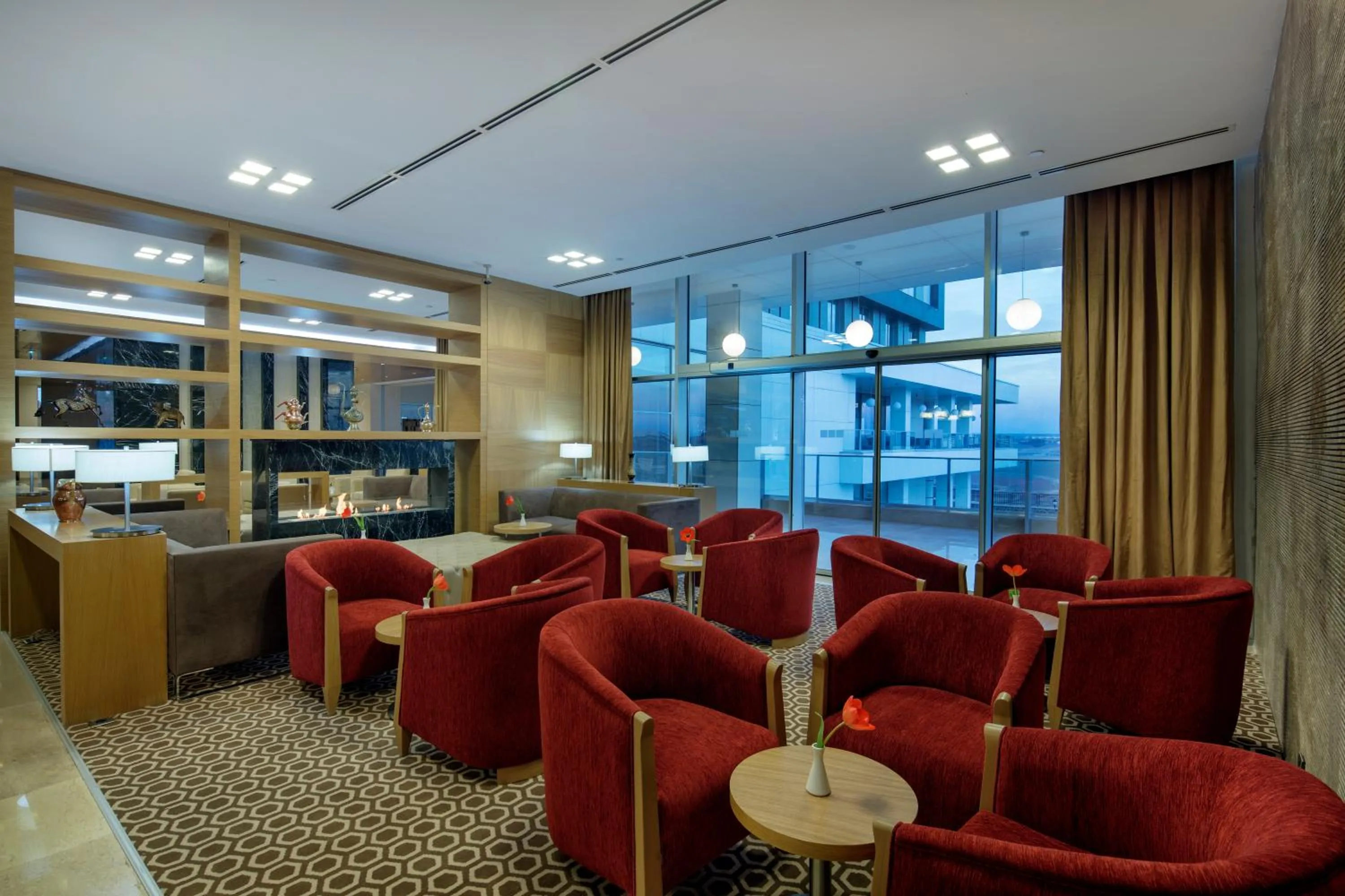 Lounge or bar in Wyndham Garden Diyarbakır